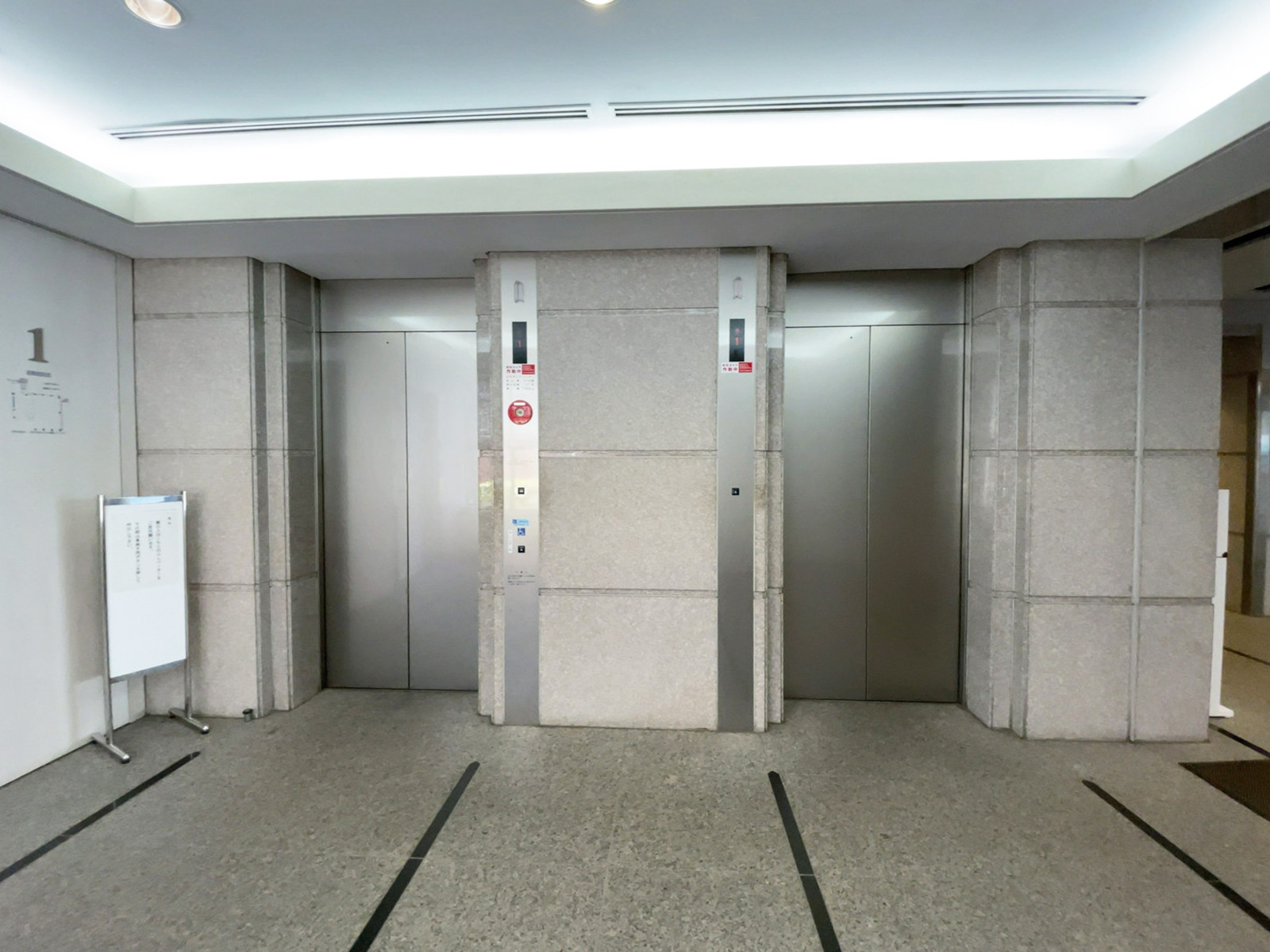 エレベーター