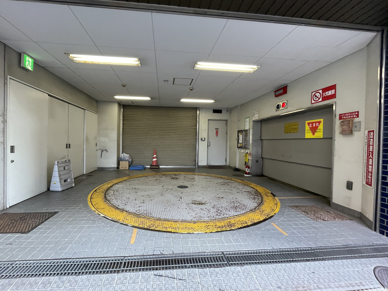 駐車場
