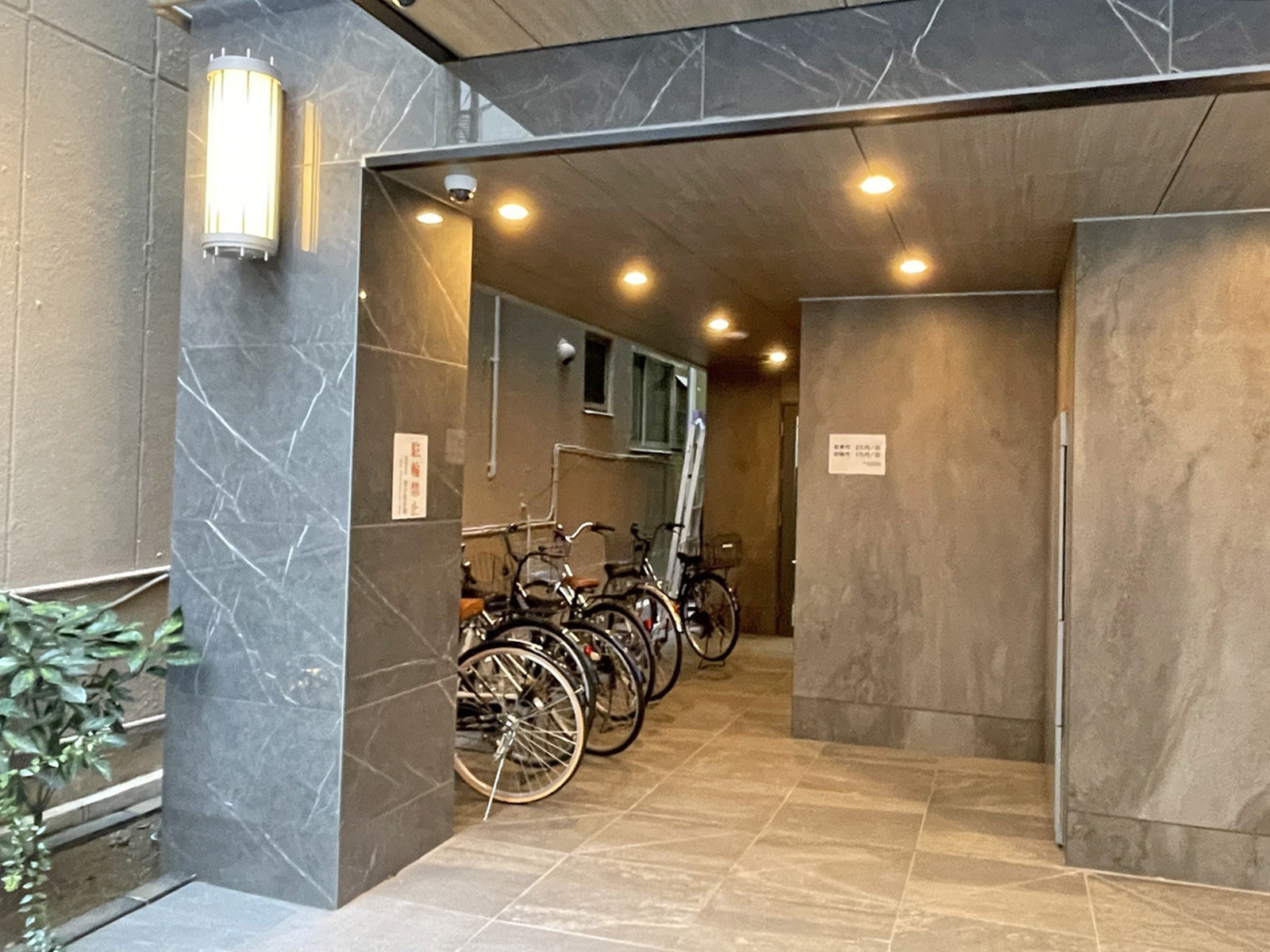 駐輪場