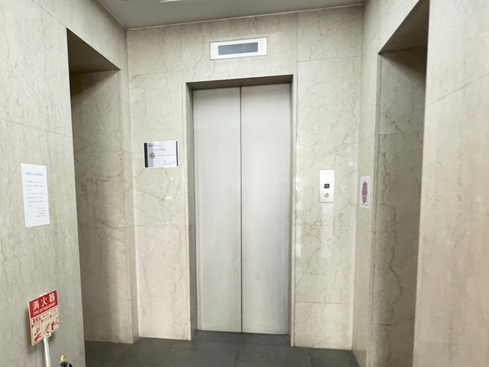 エレベーター