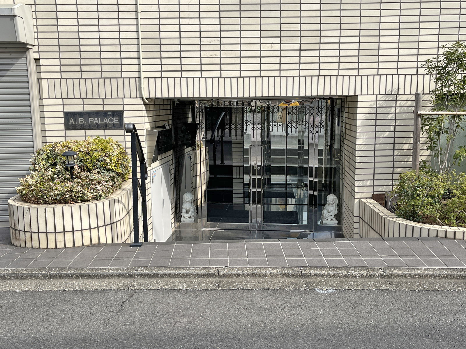建物出入口