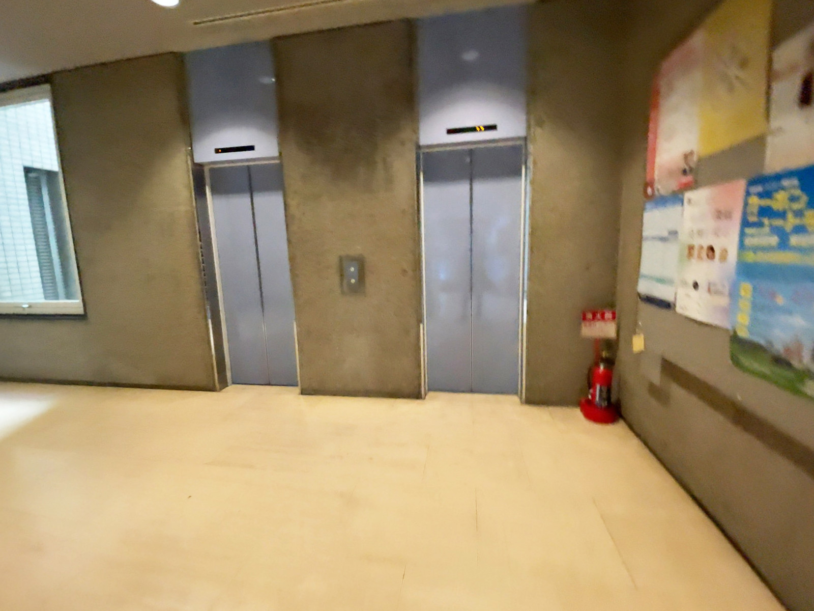 エレベーター