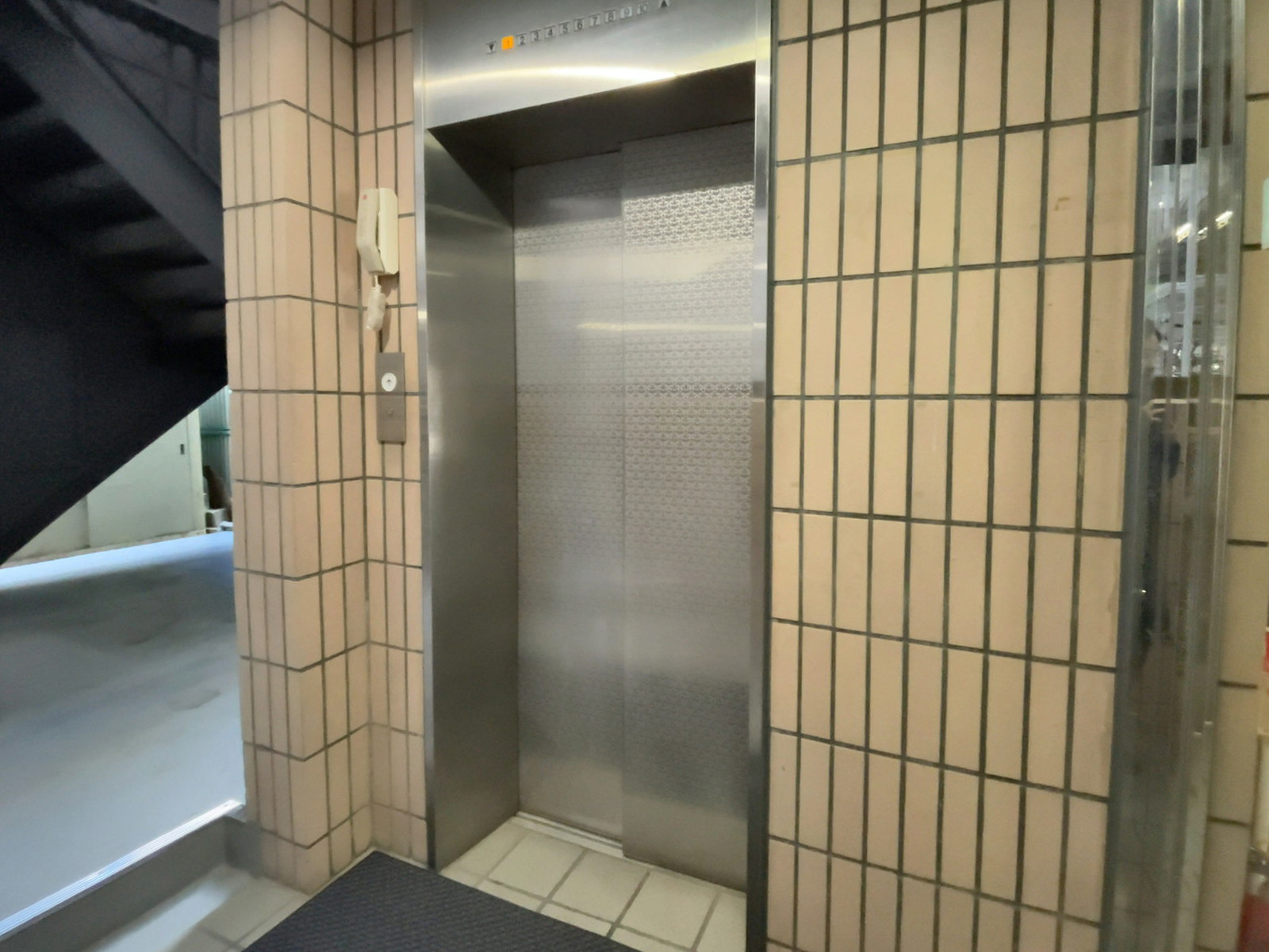 エレベーター