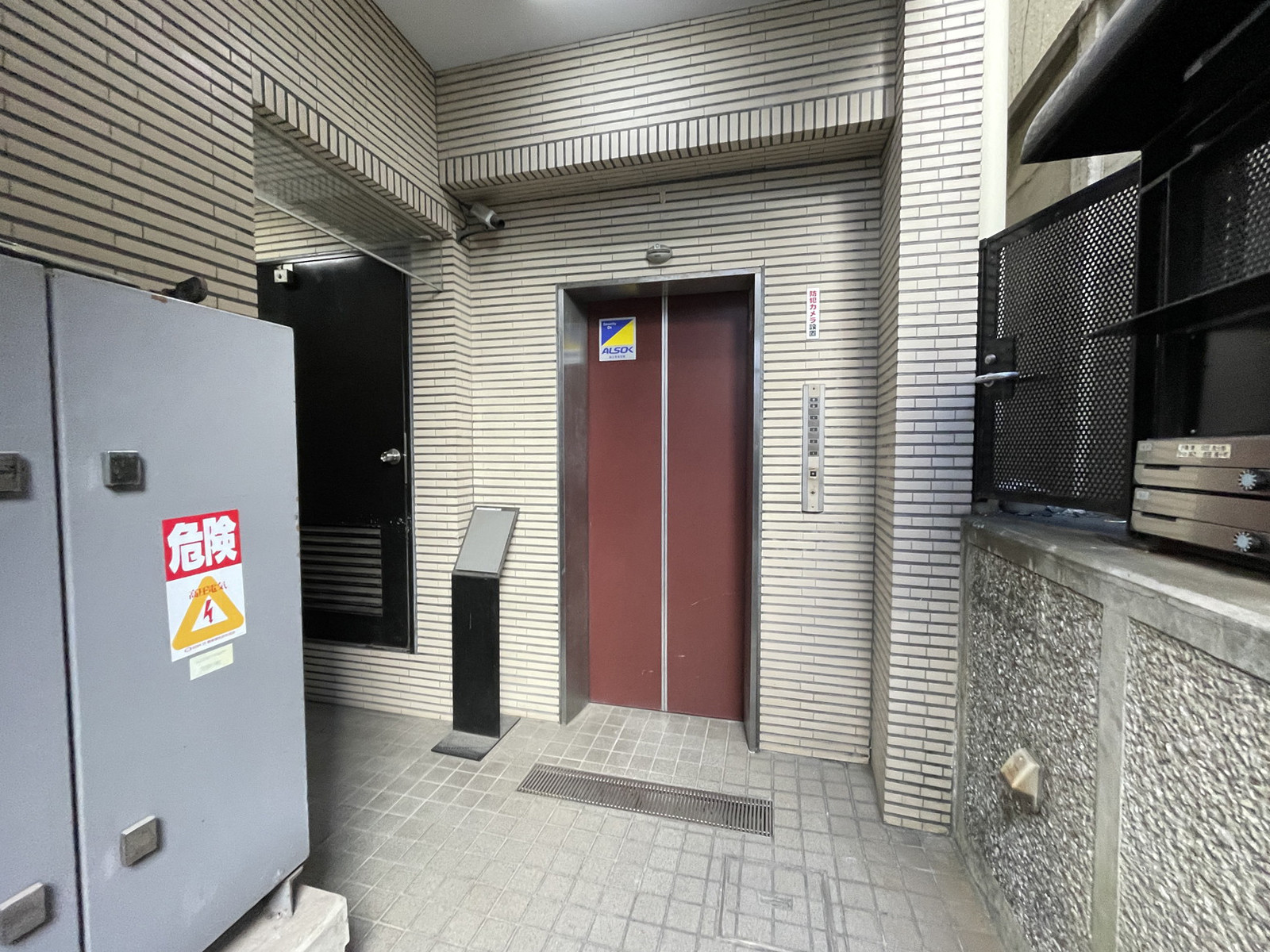 エレベーター