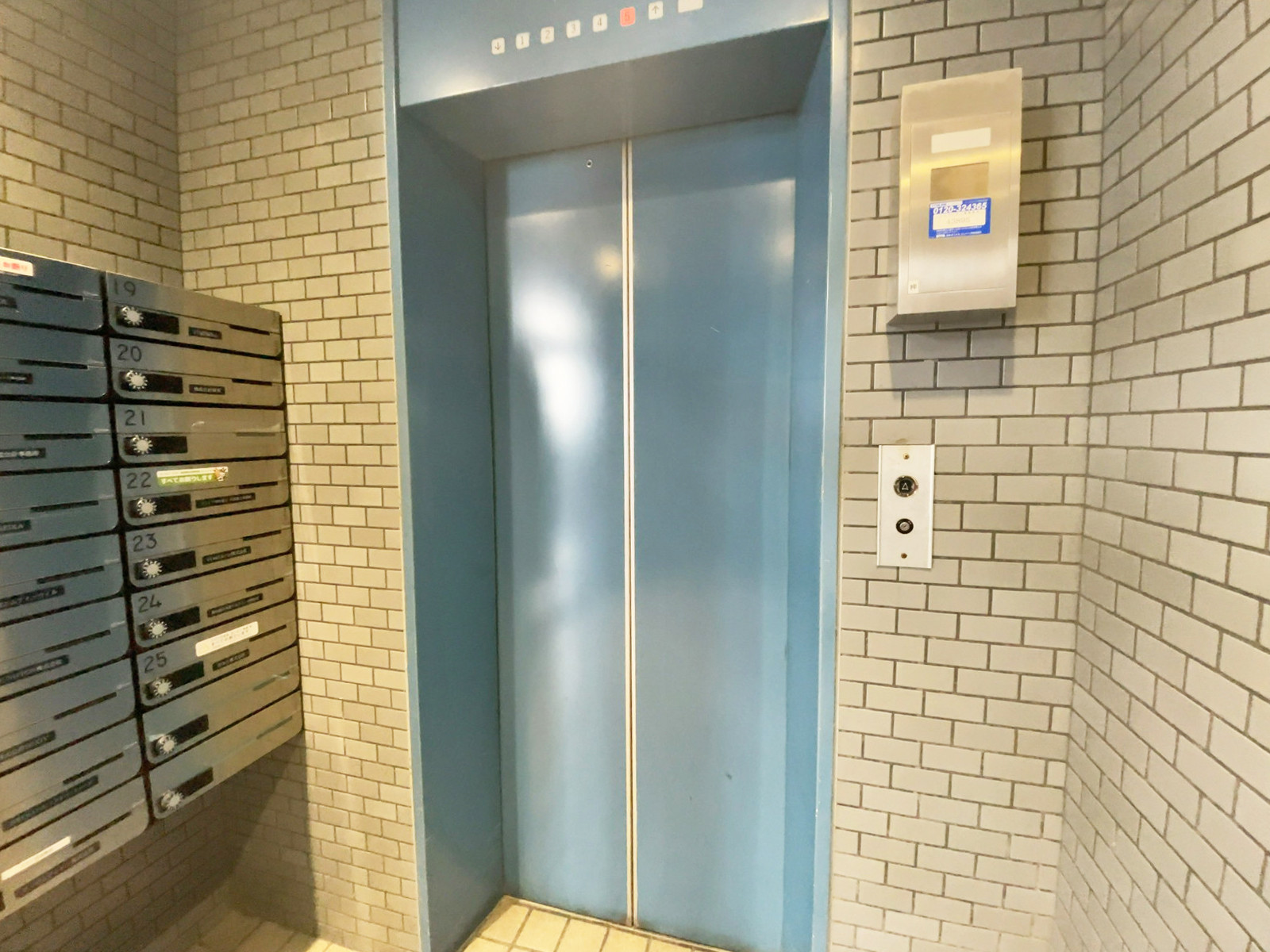 エレベーター