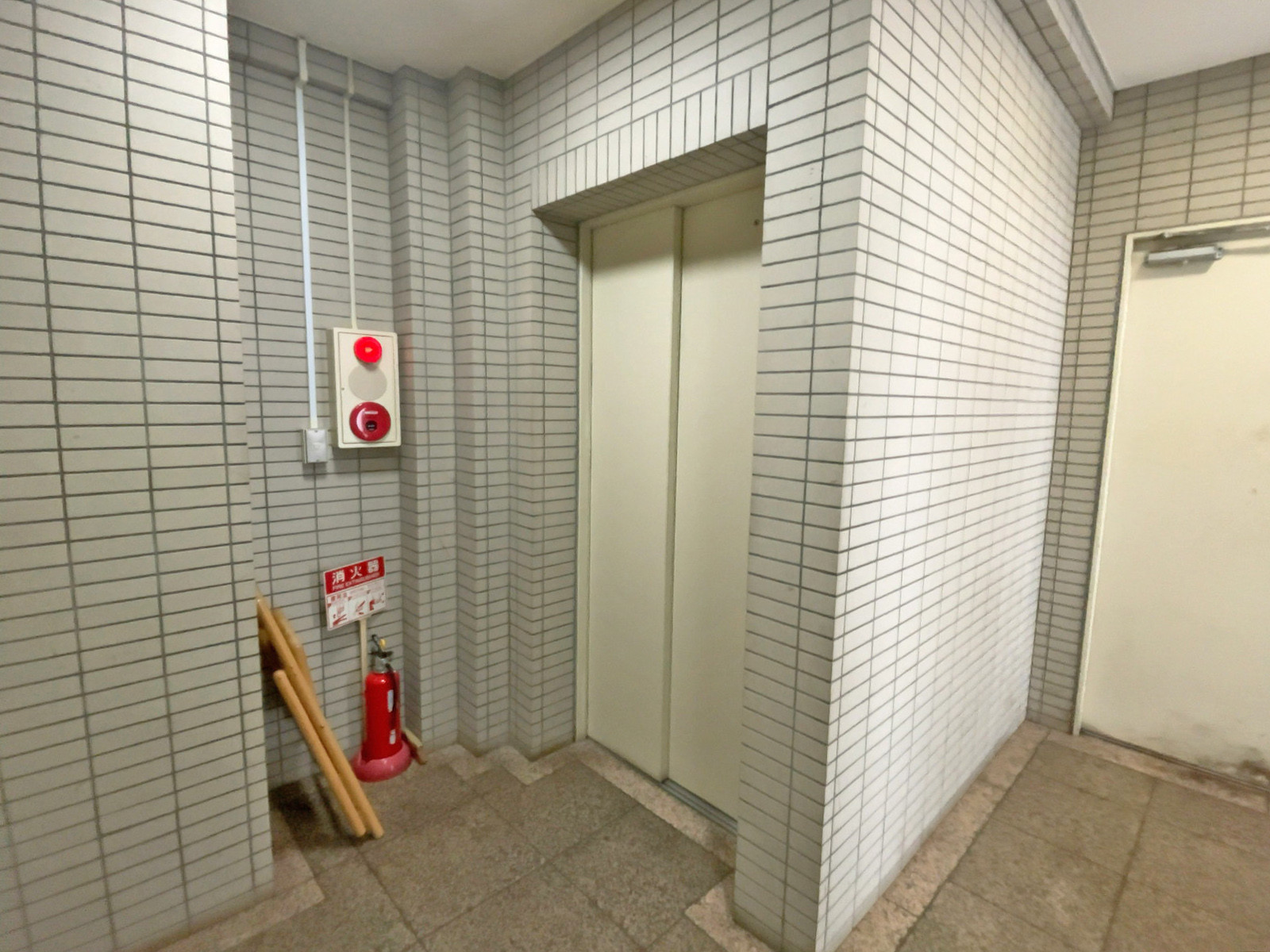 エレベーター