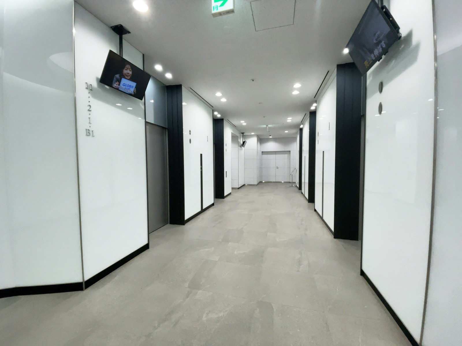 エレベーターホール
