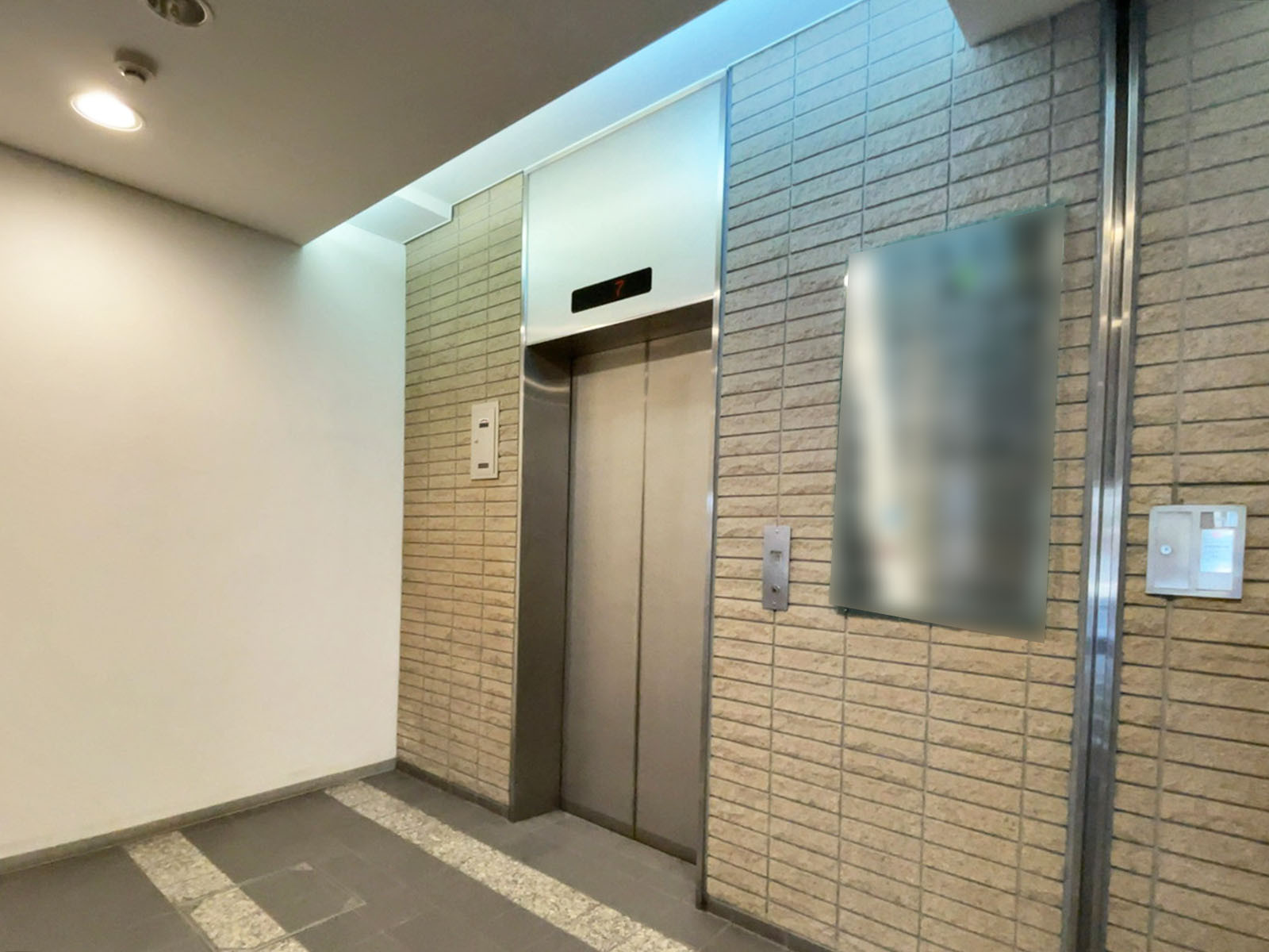 エレベーター