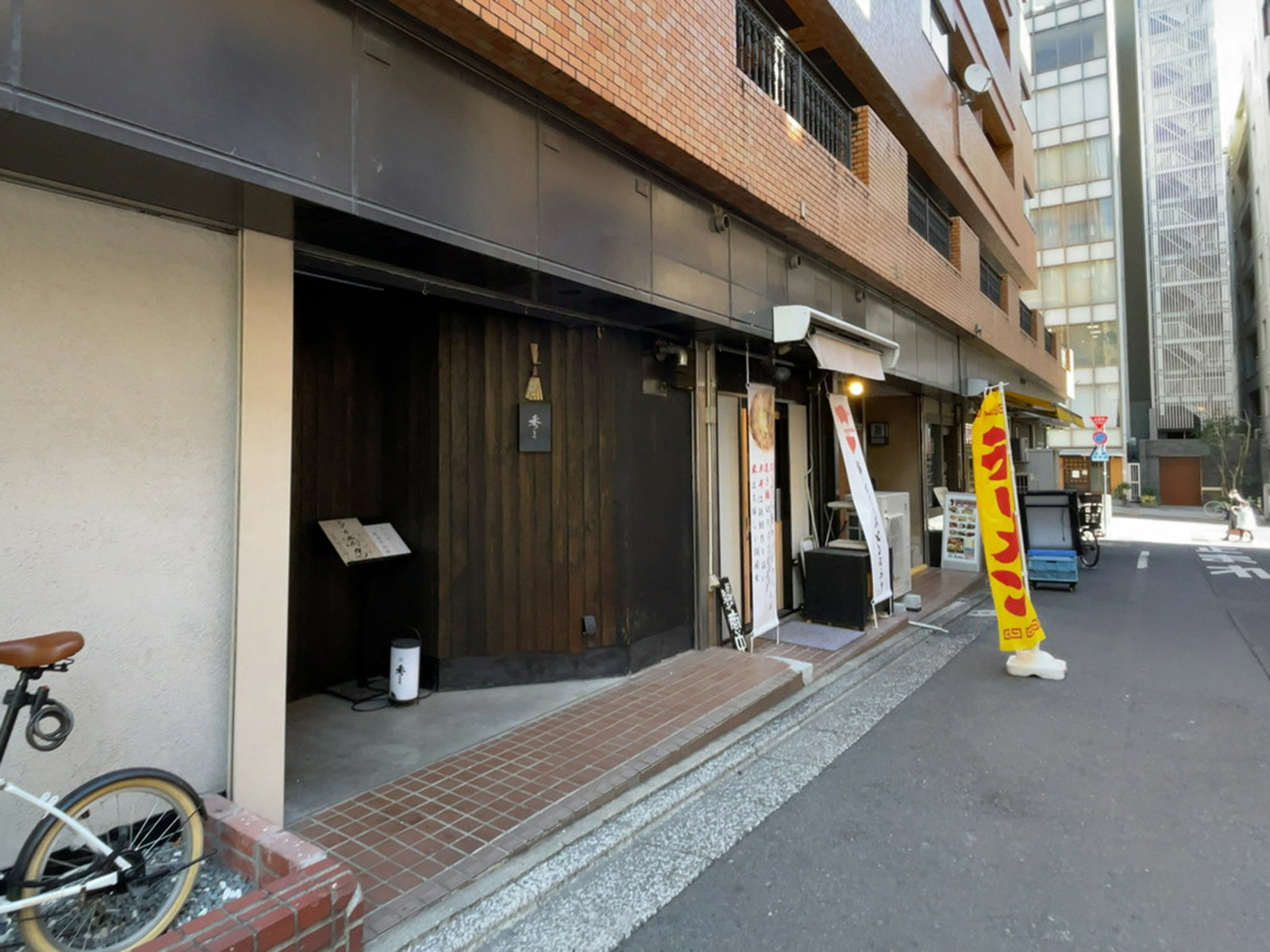 1階の飲食店