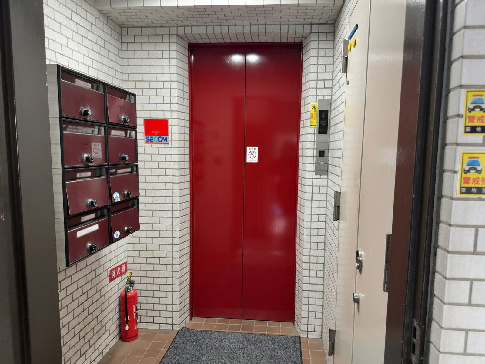 エレベーター（1基）