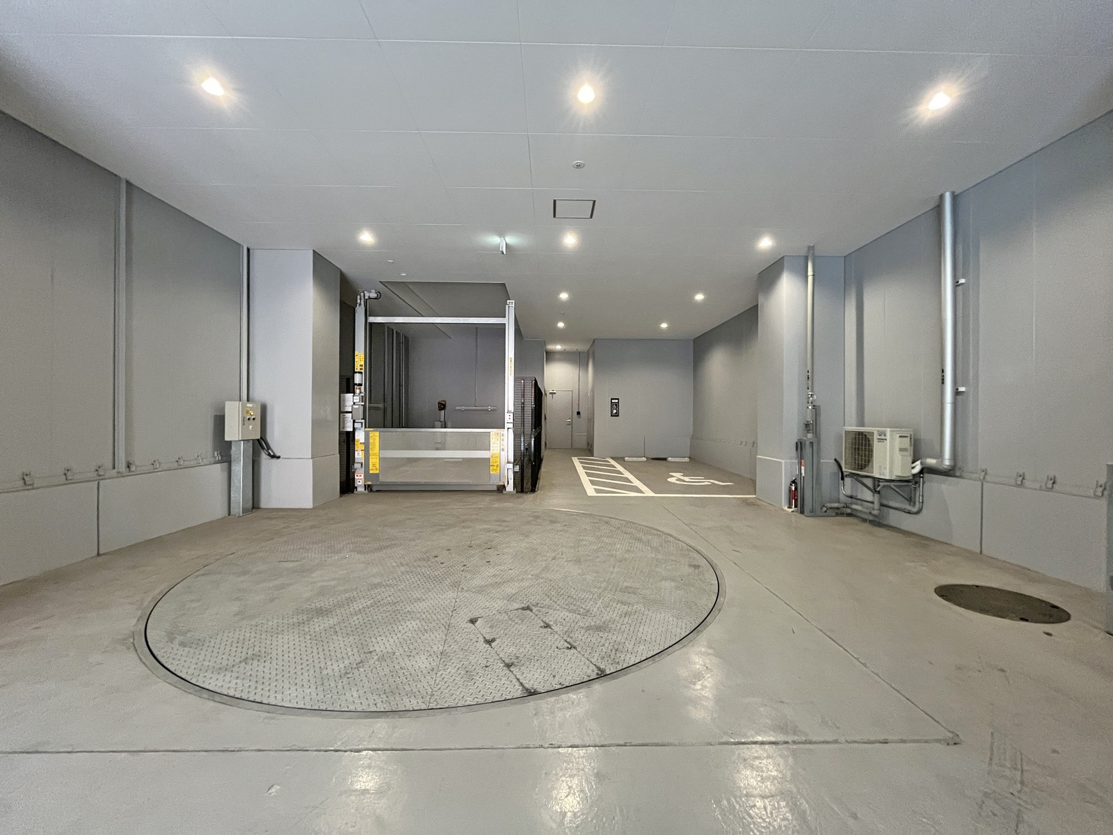 駐車場