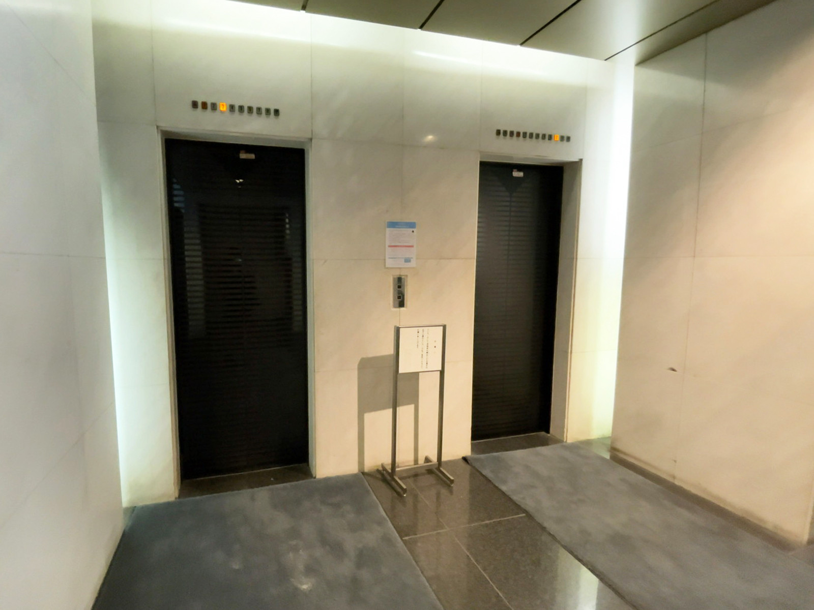エレベーター