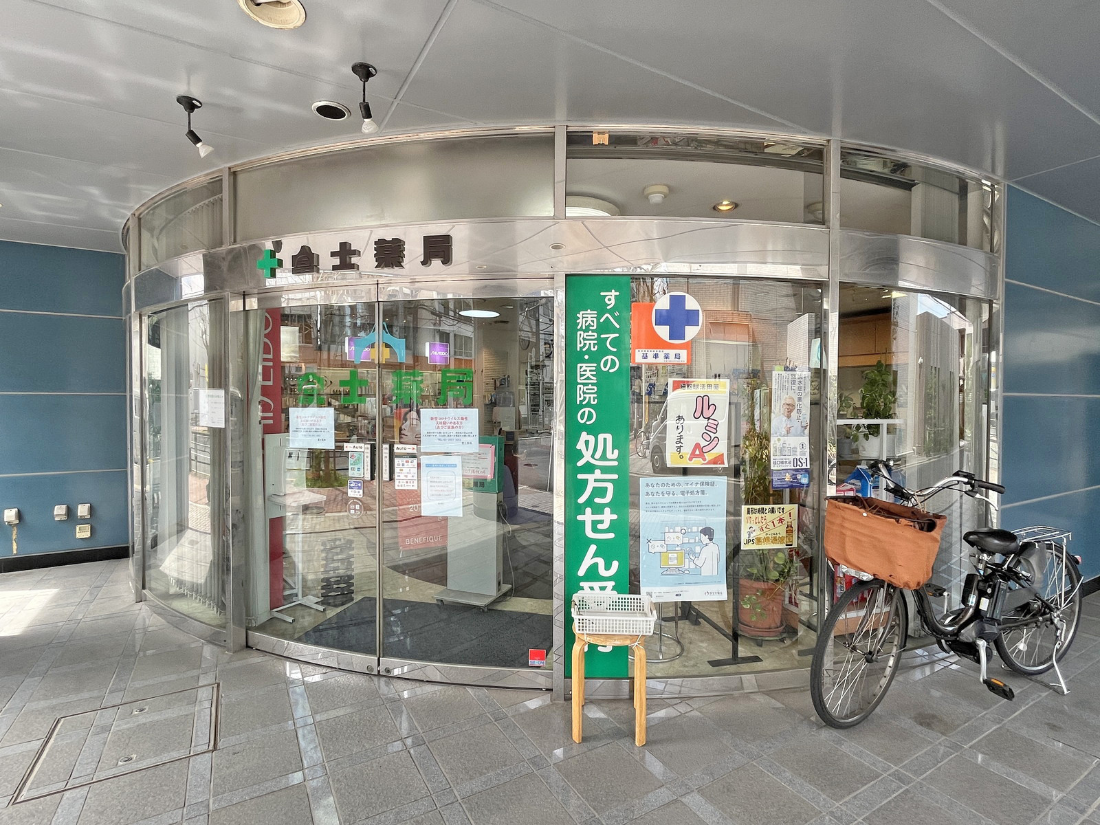 1階テナントの様子