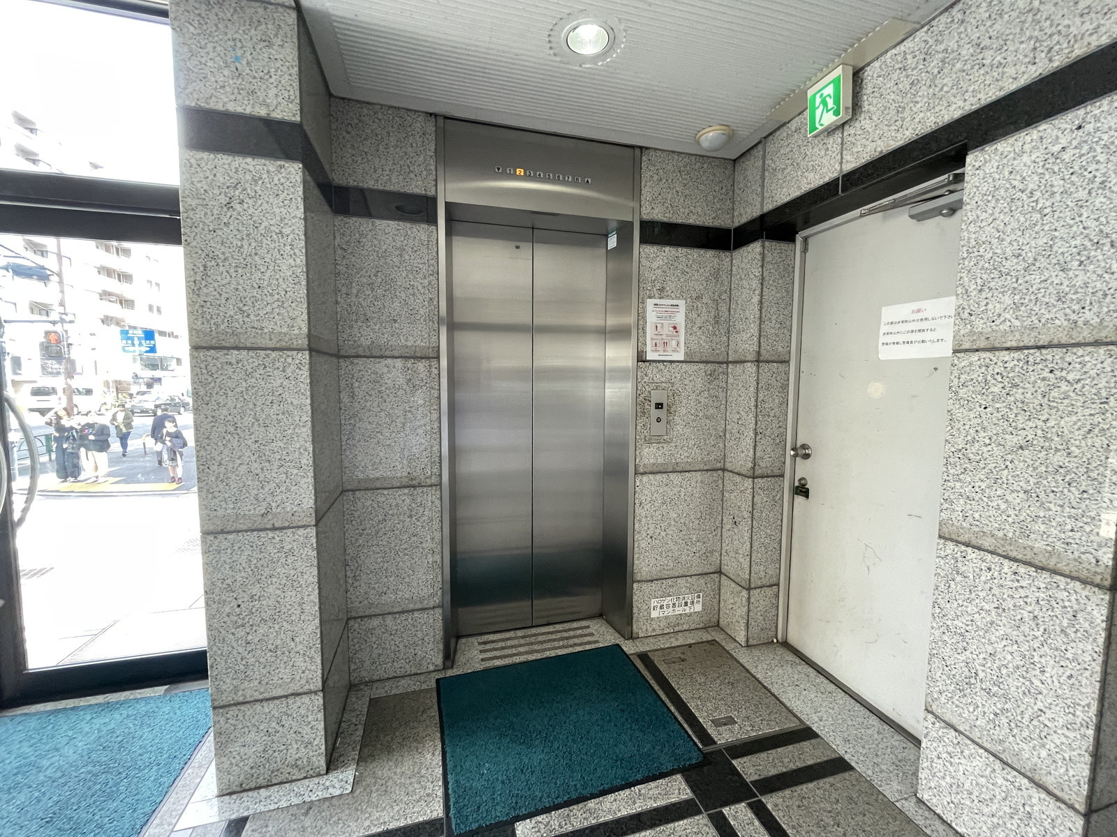 エレベーター