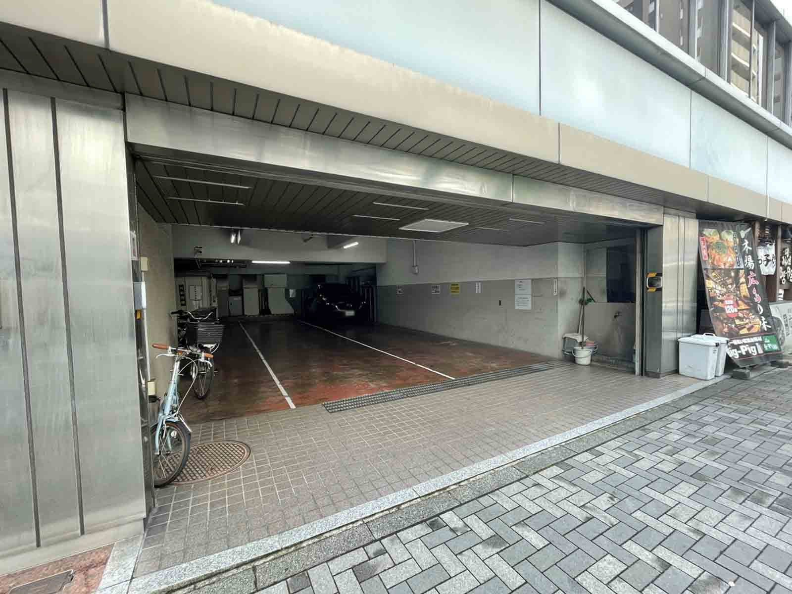 駐車場