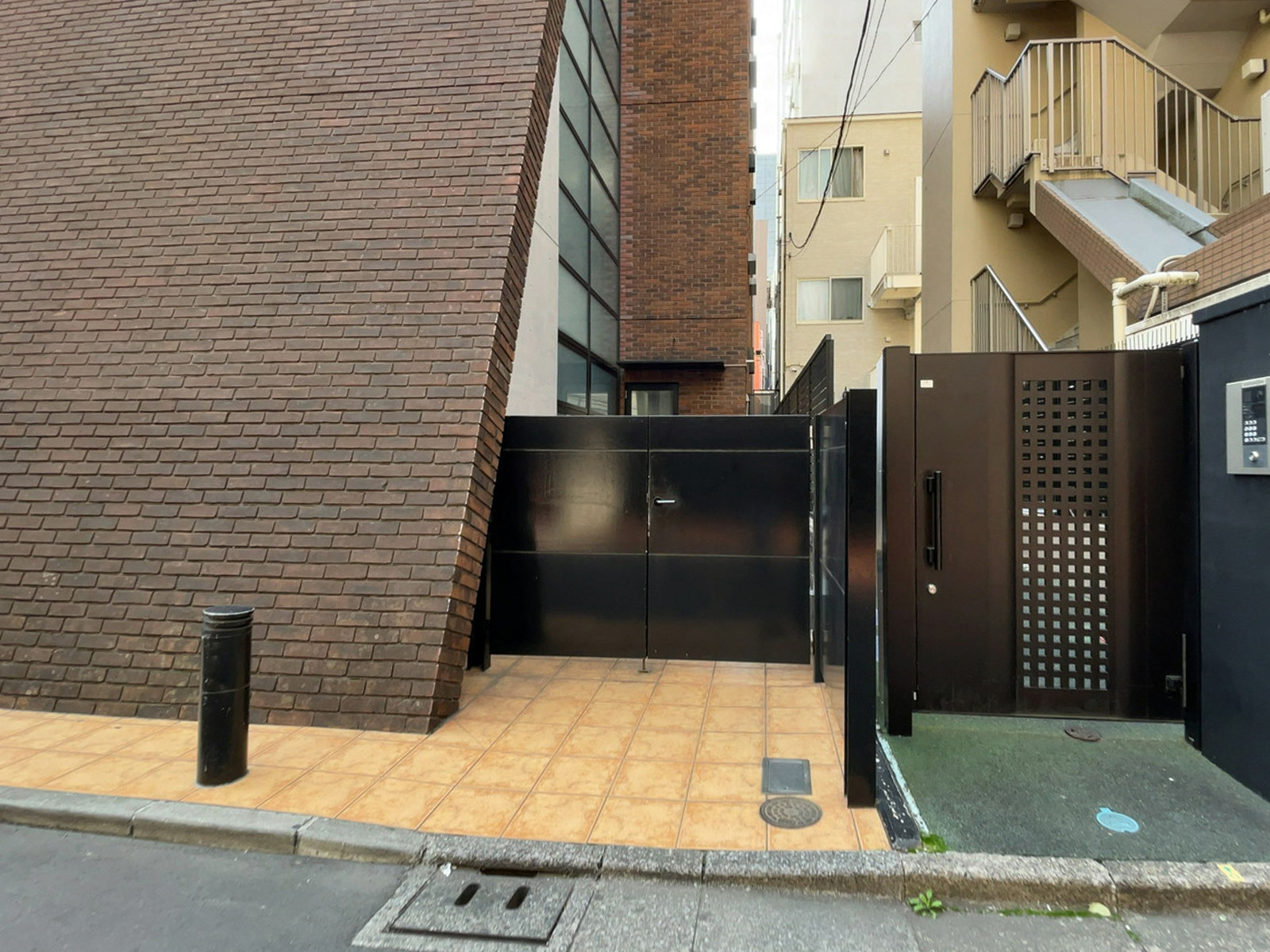 エントランスアプローチ