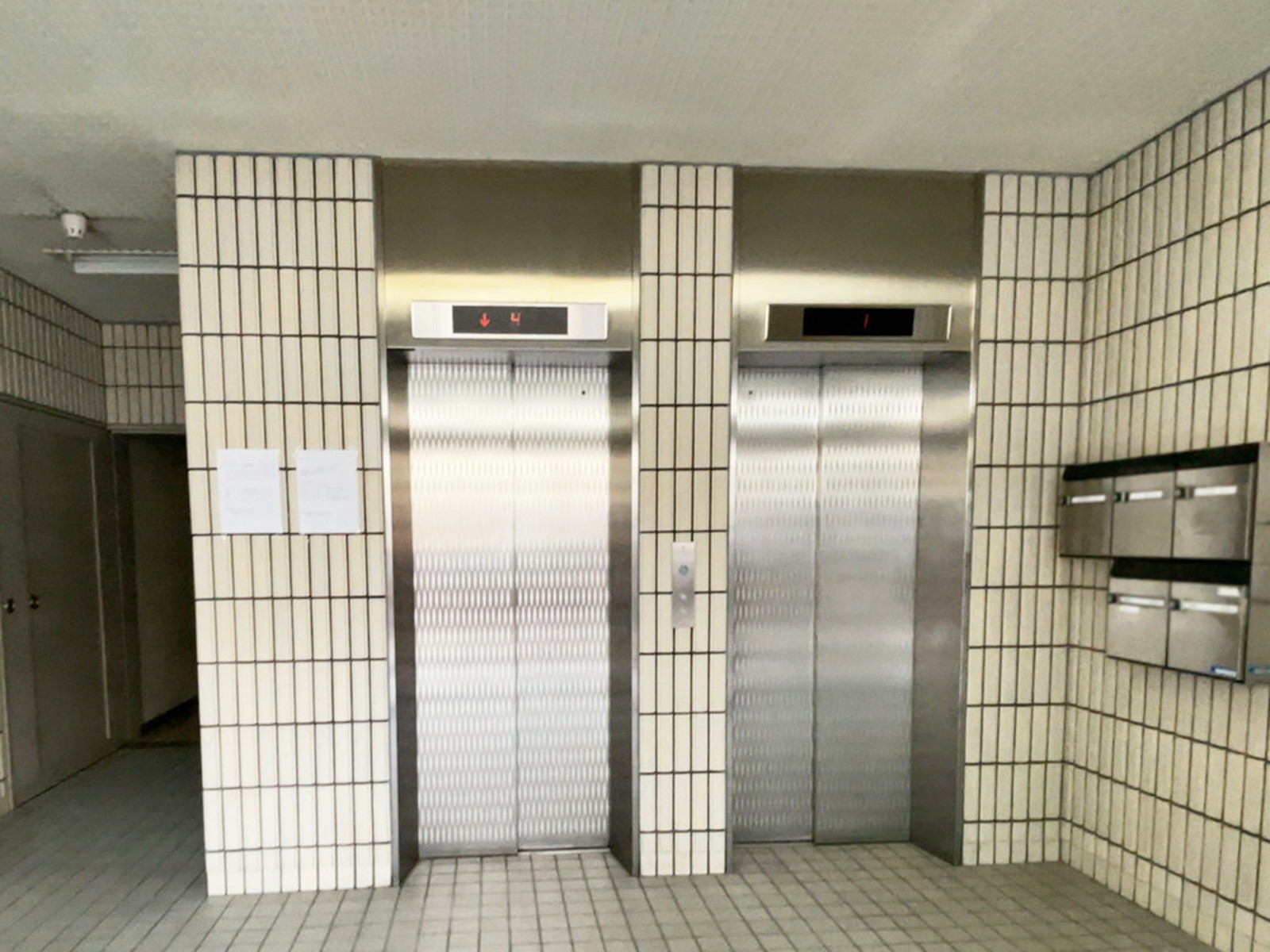 エレベーター