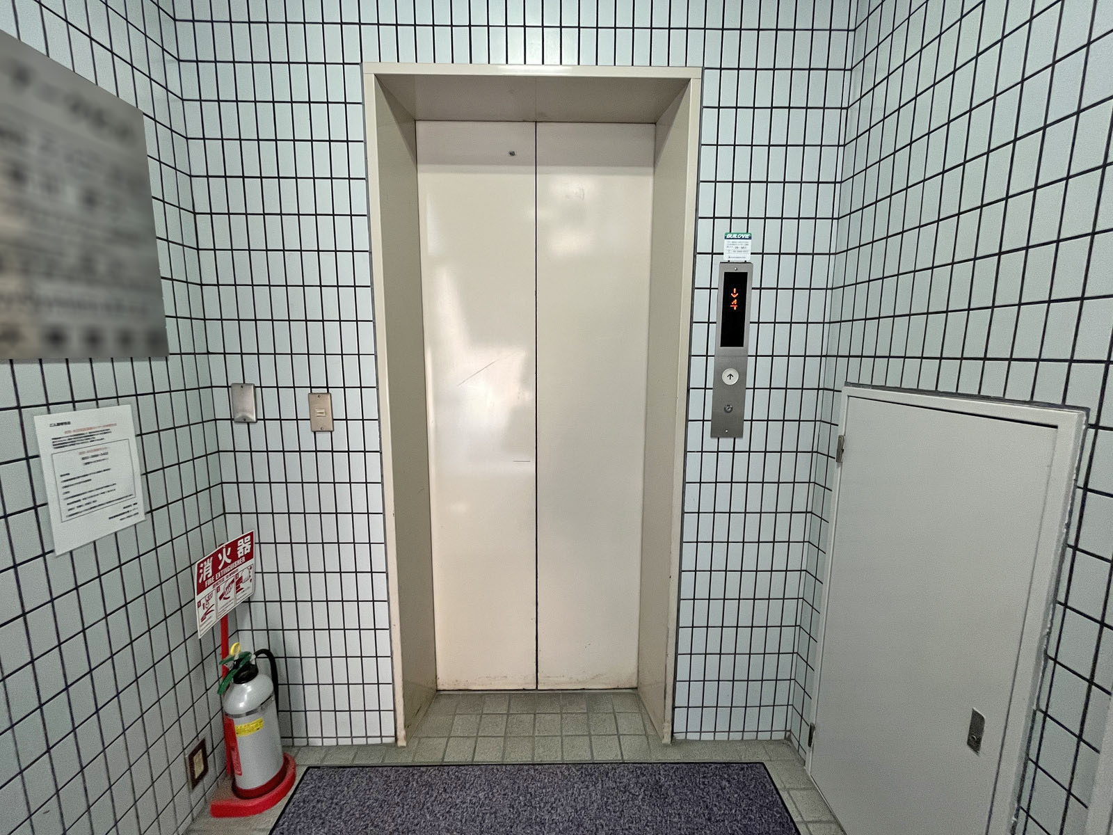 エレベーター
