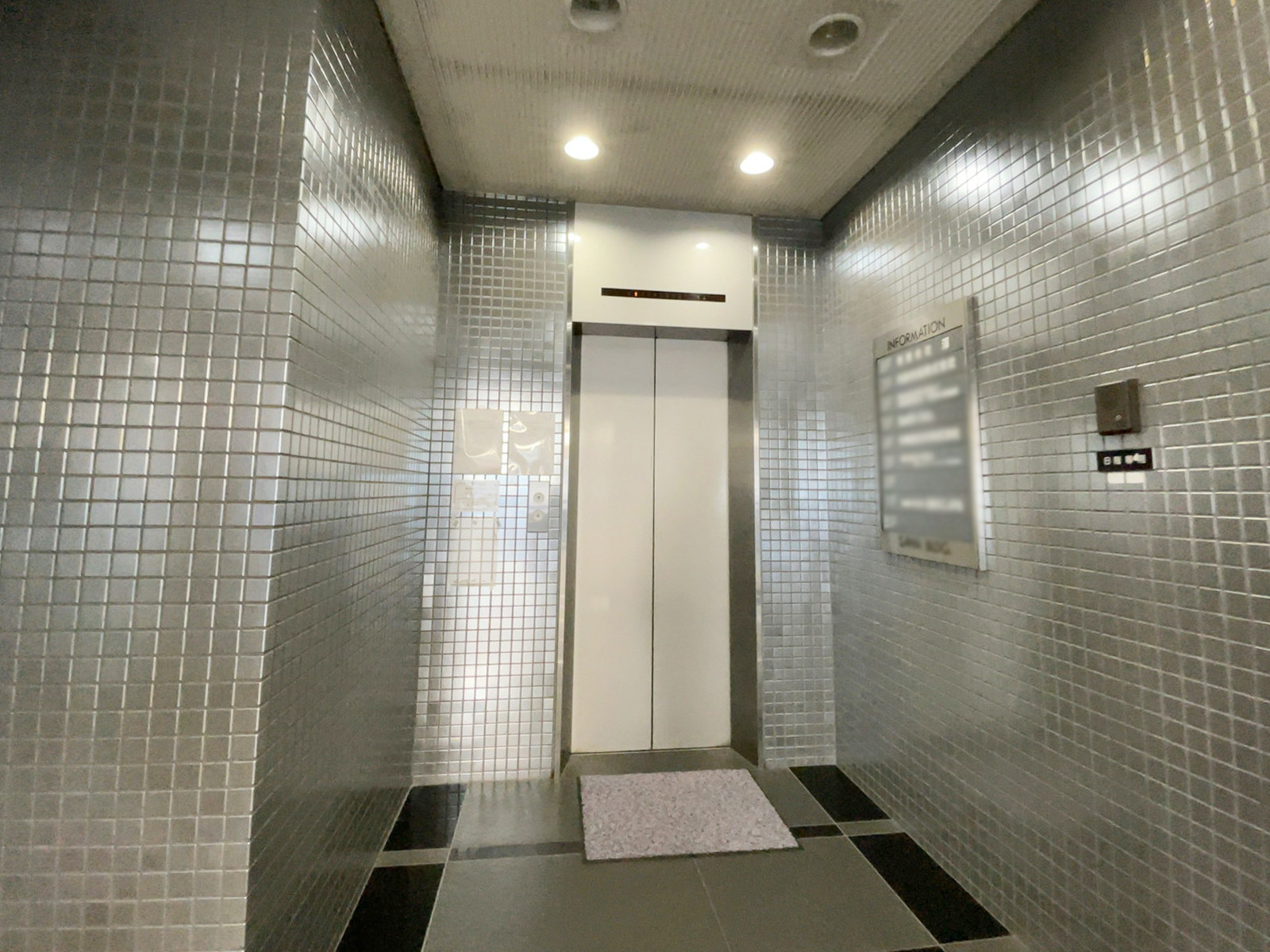 エレベーター(1基)