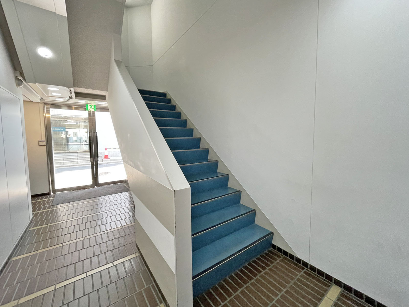 内階段
