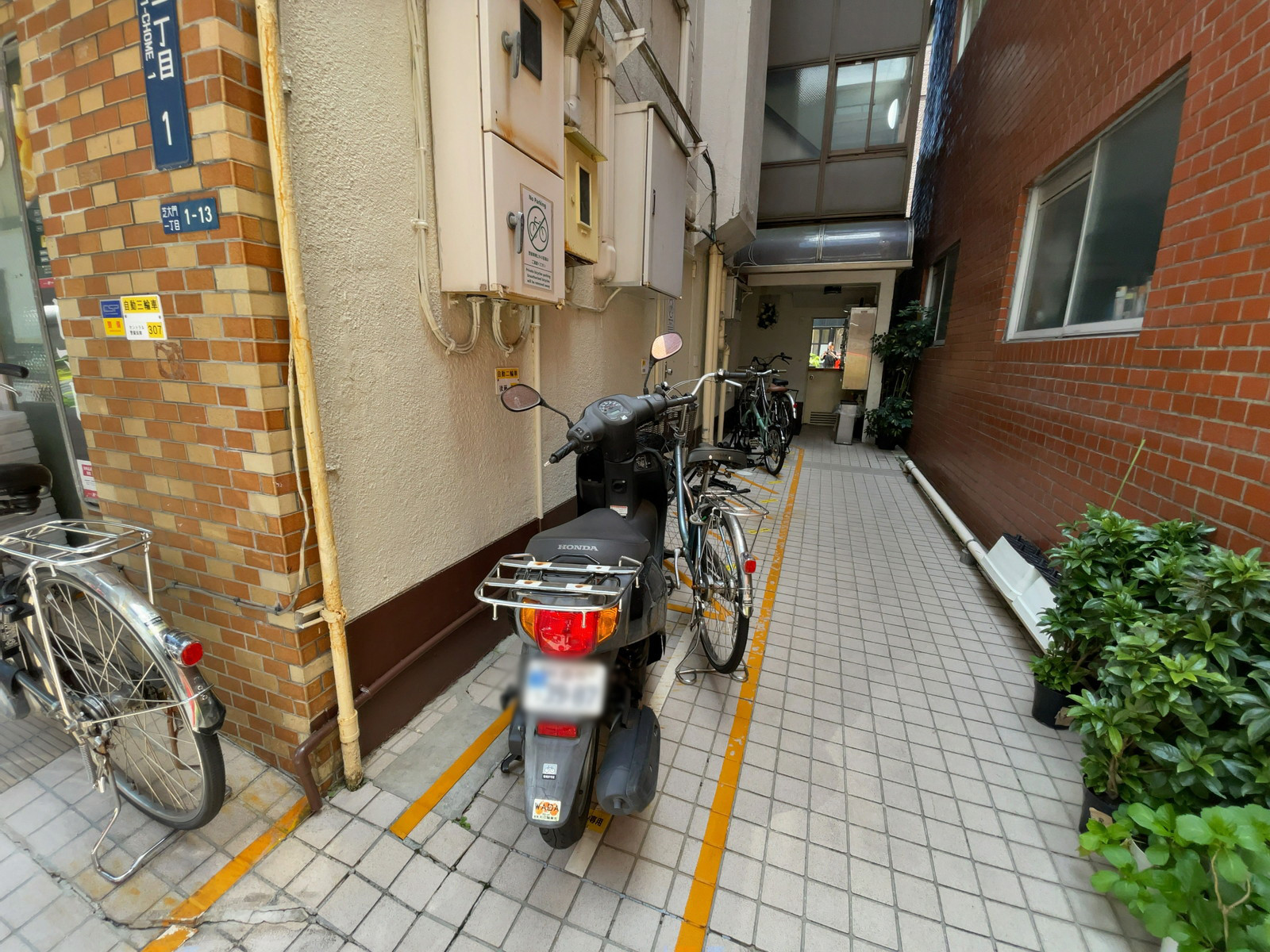 駐輪場