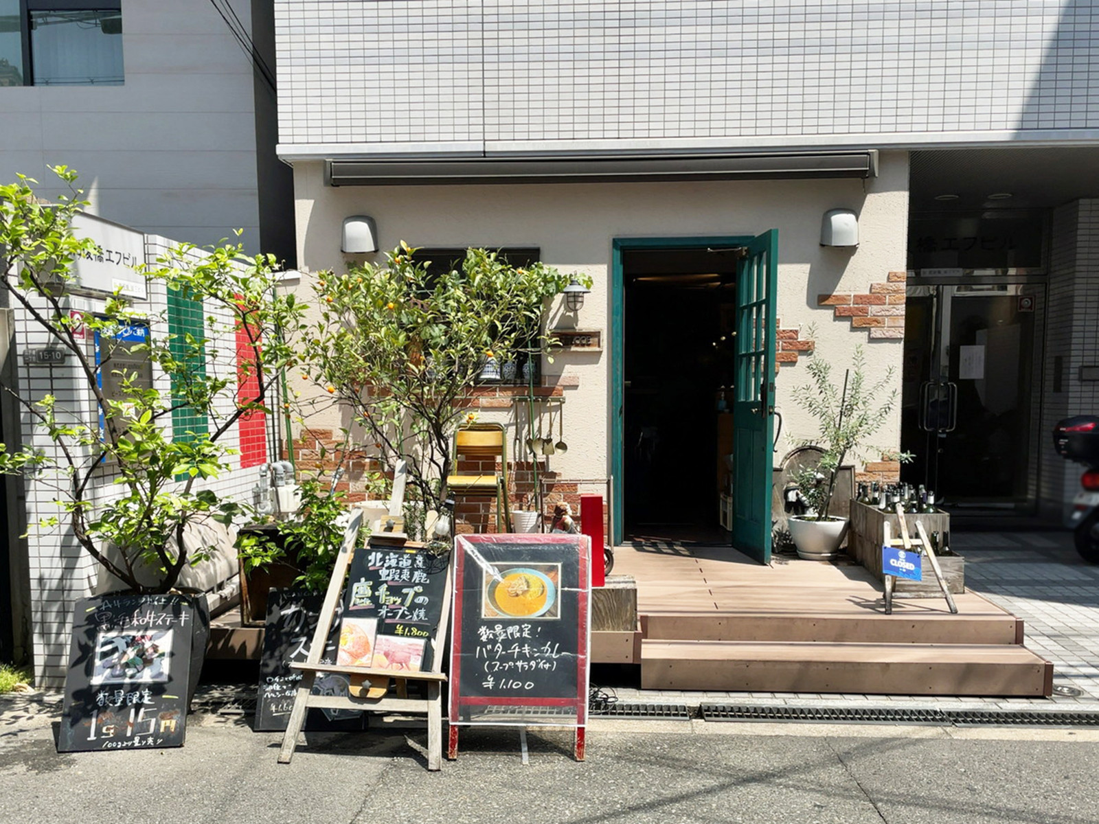 1階の飲食店