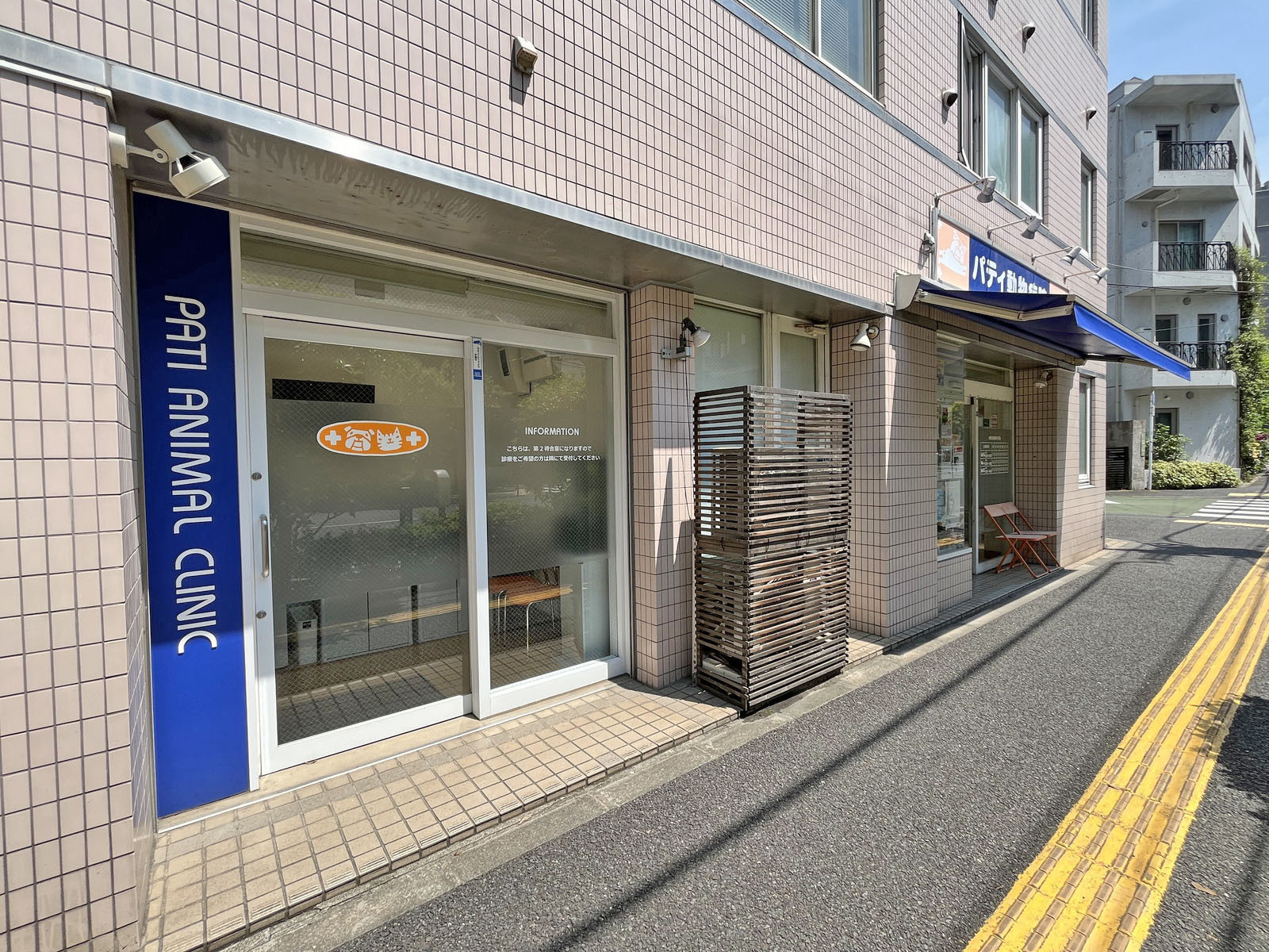 1階テナントの様子