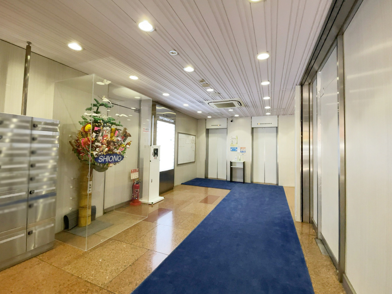 エントランス