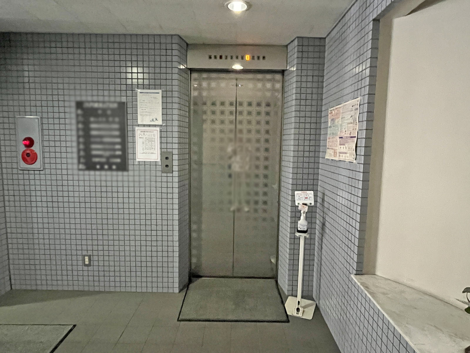 エレベーター(1基)