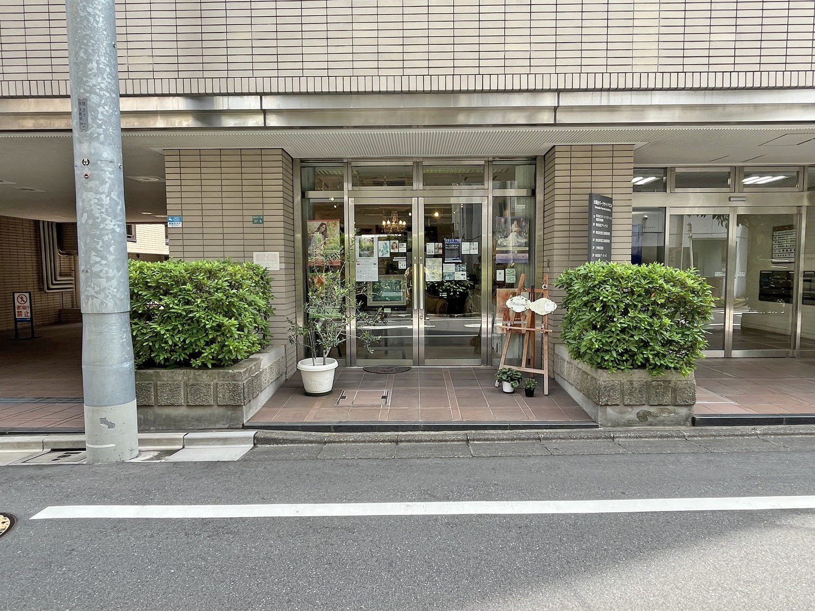 1階テナントの様子
