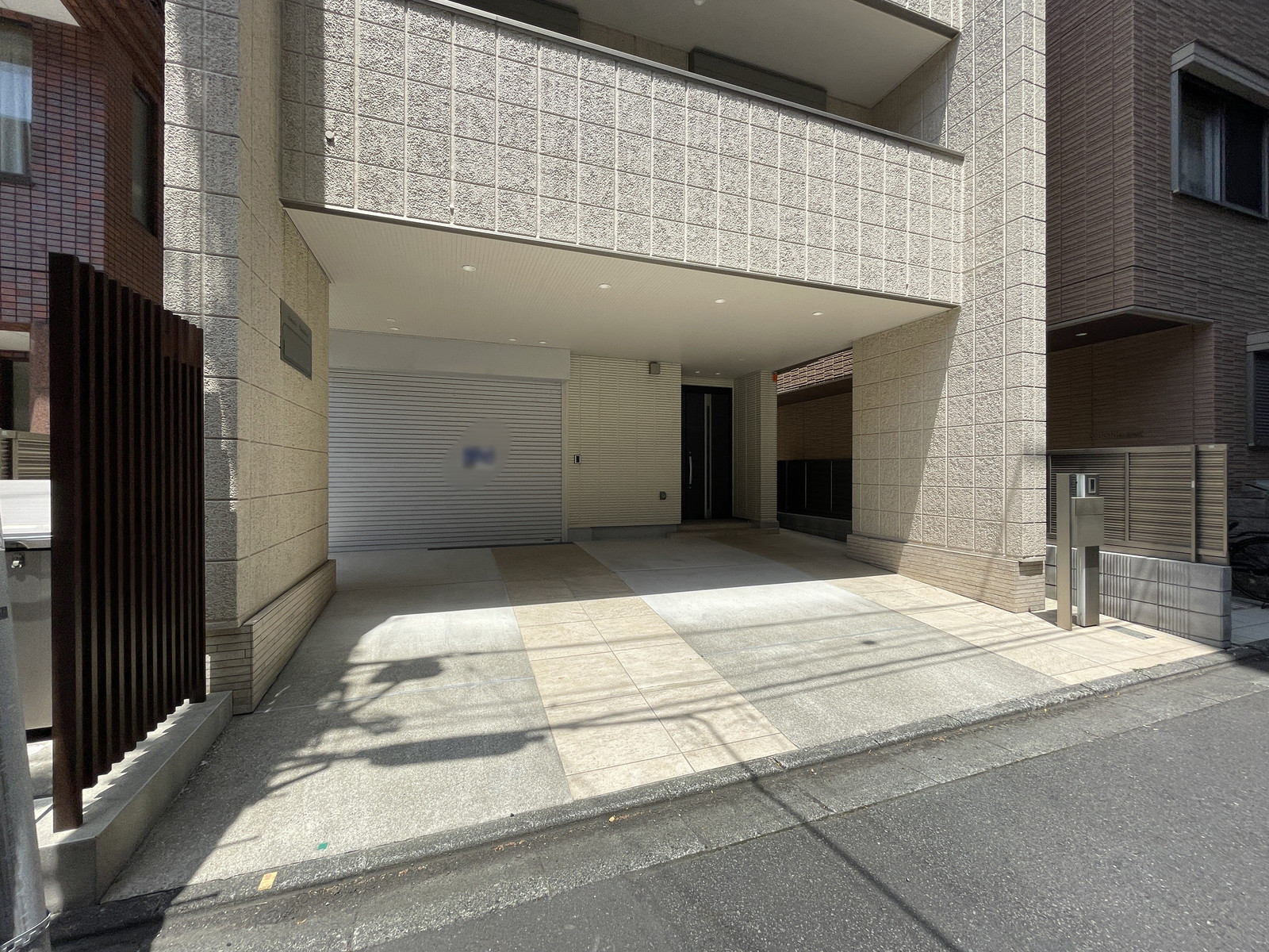 物件出入口