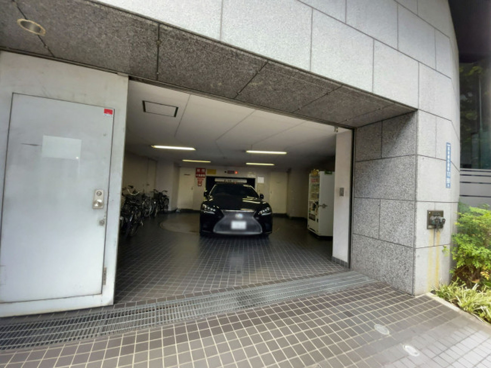 駐車場
