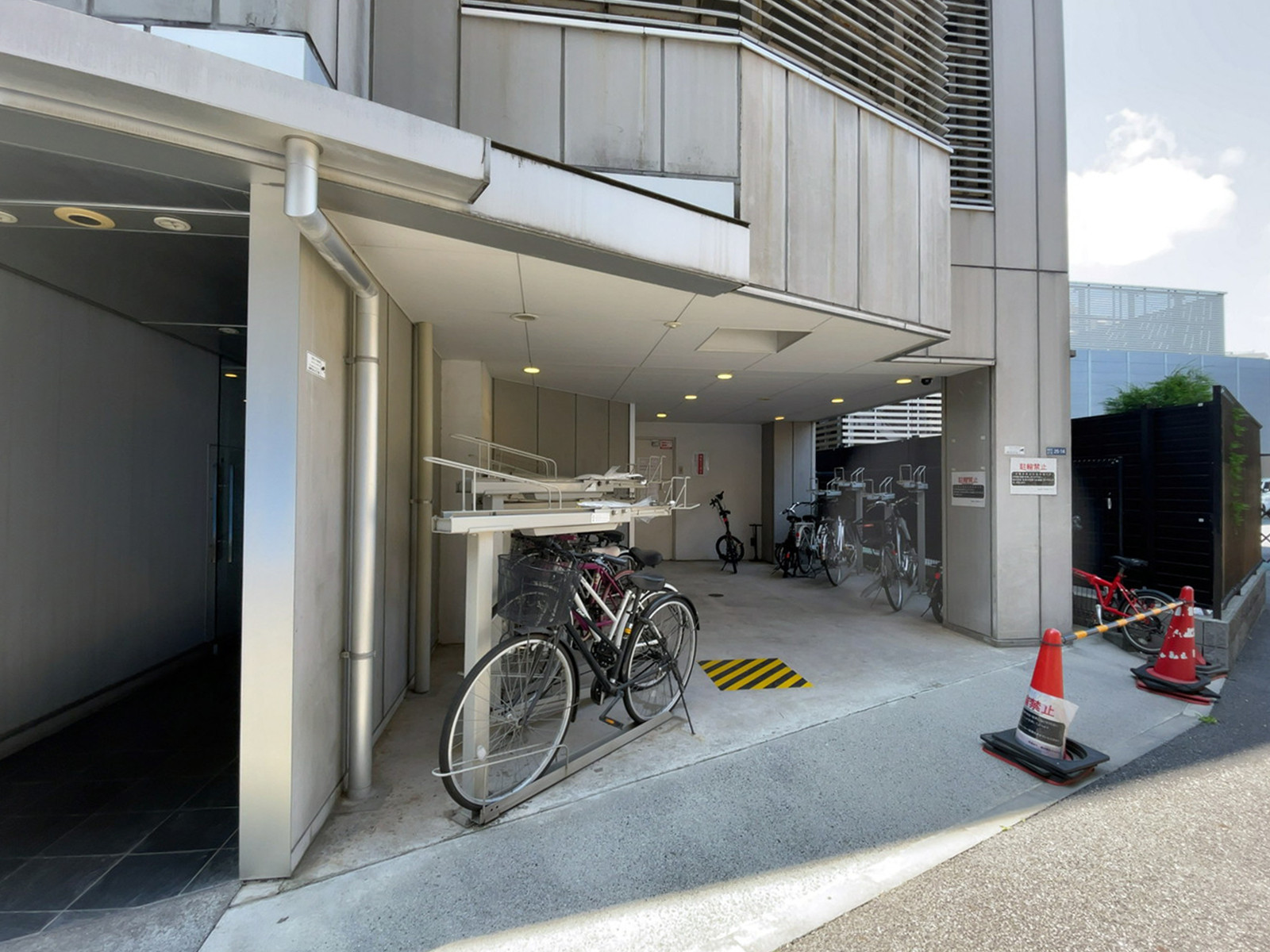 駐輪場