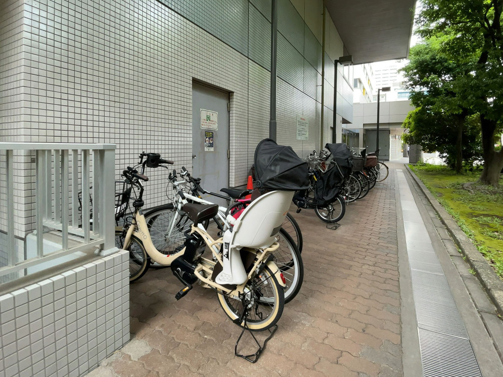 駐輪場