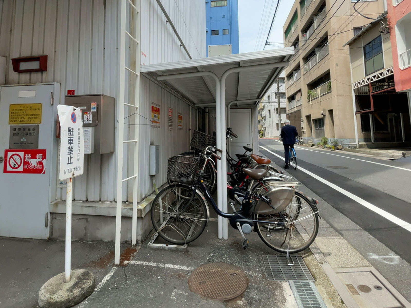 駐輪場