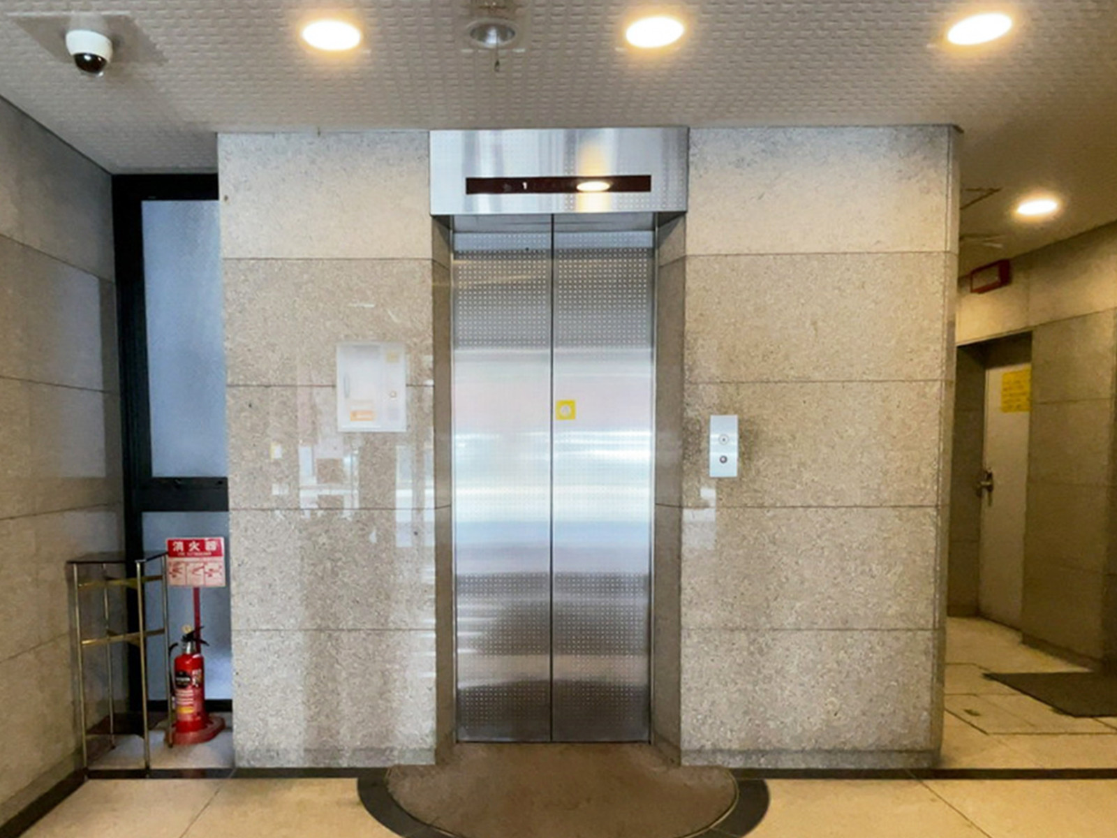 エレベーター