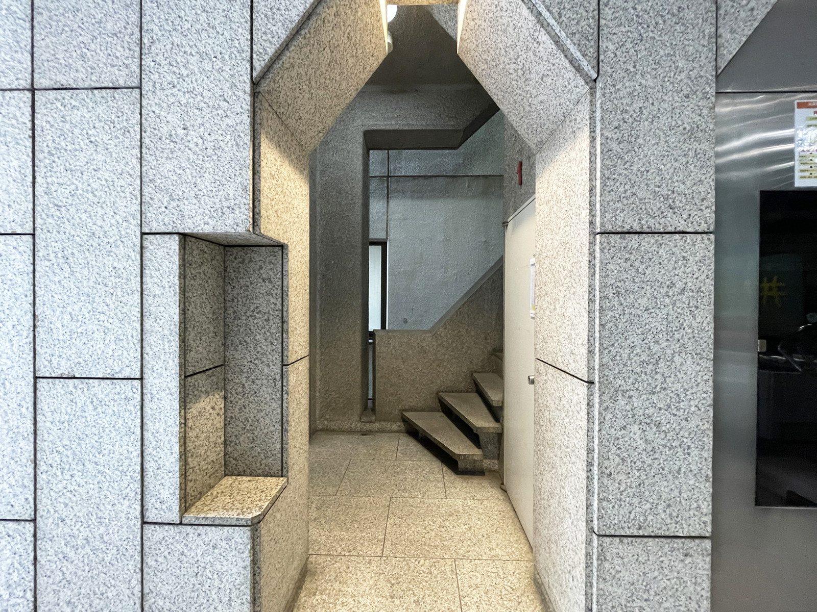 エレベーターホール