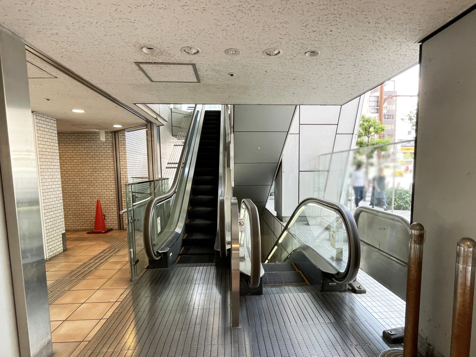 エスカレーター