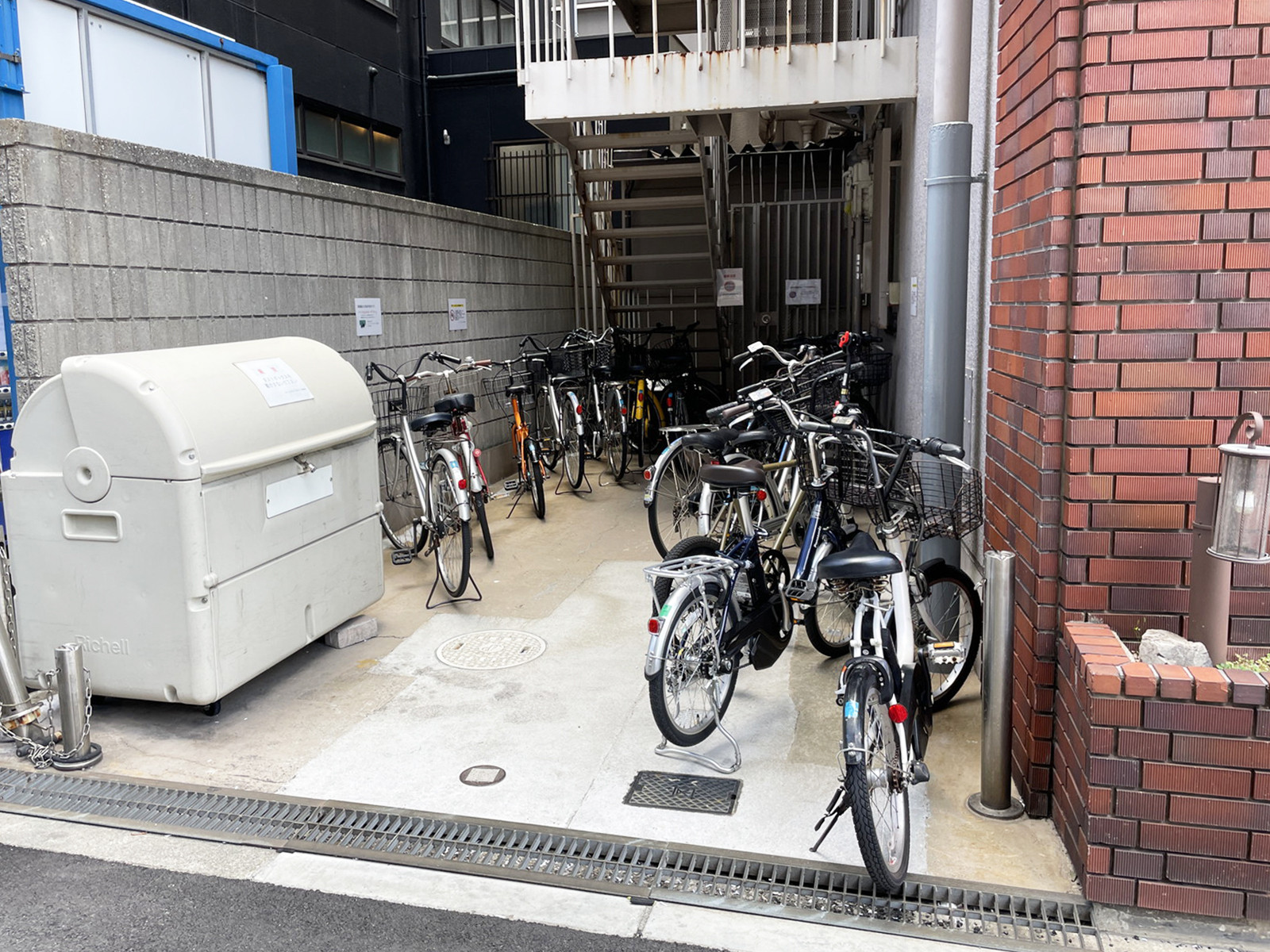 駐輪場