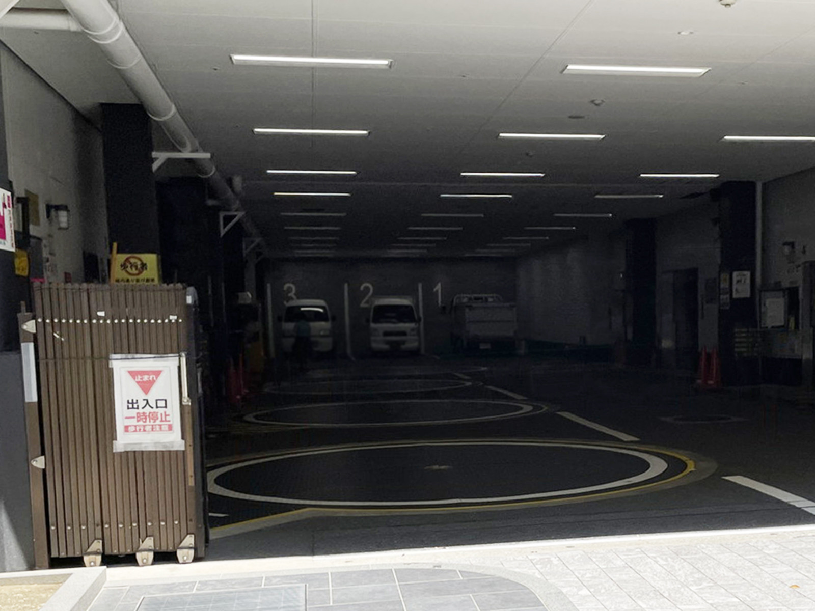駐車場