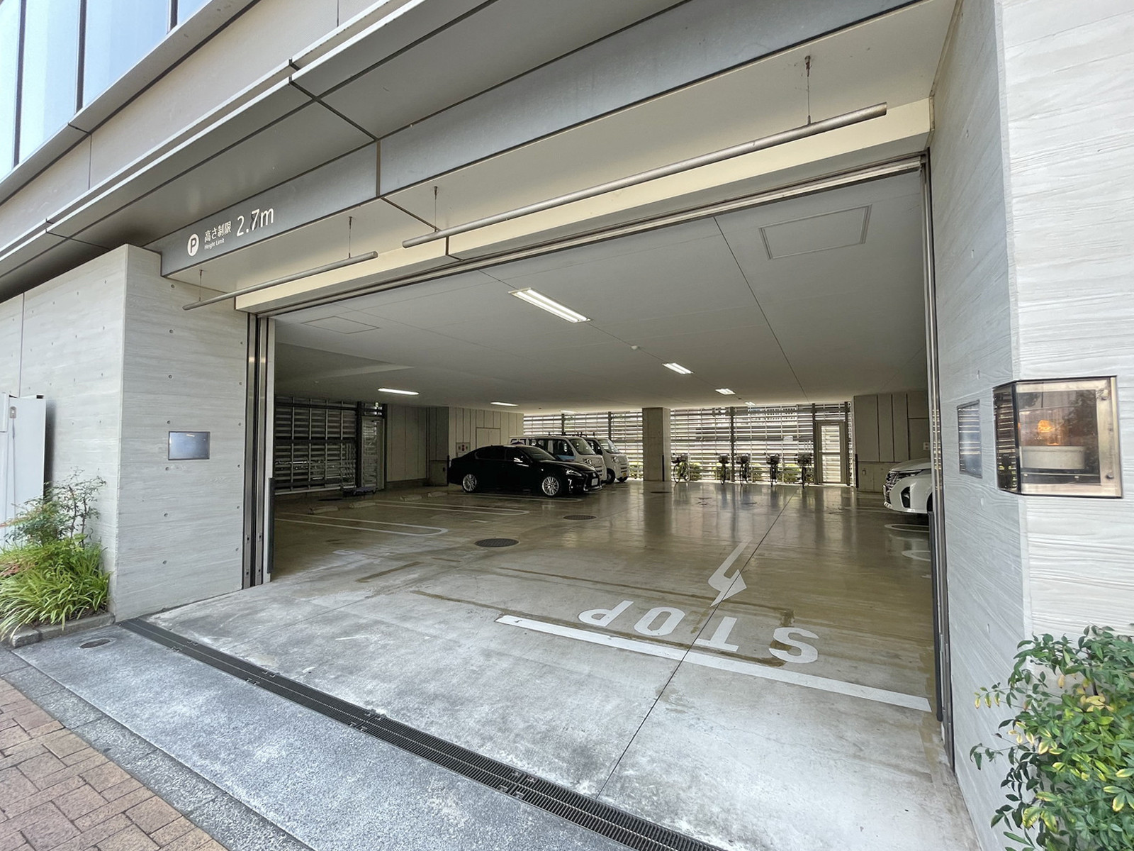駐車場