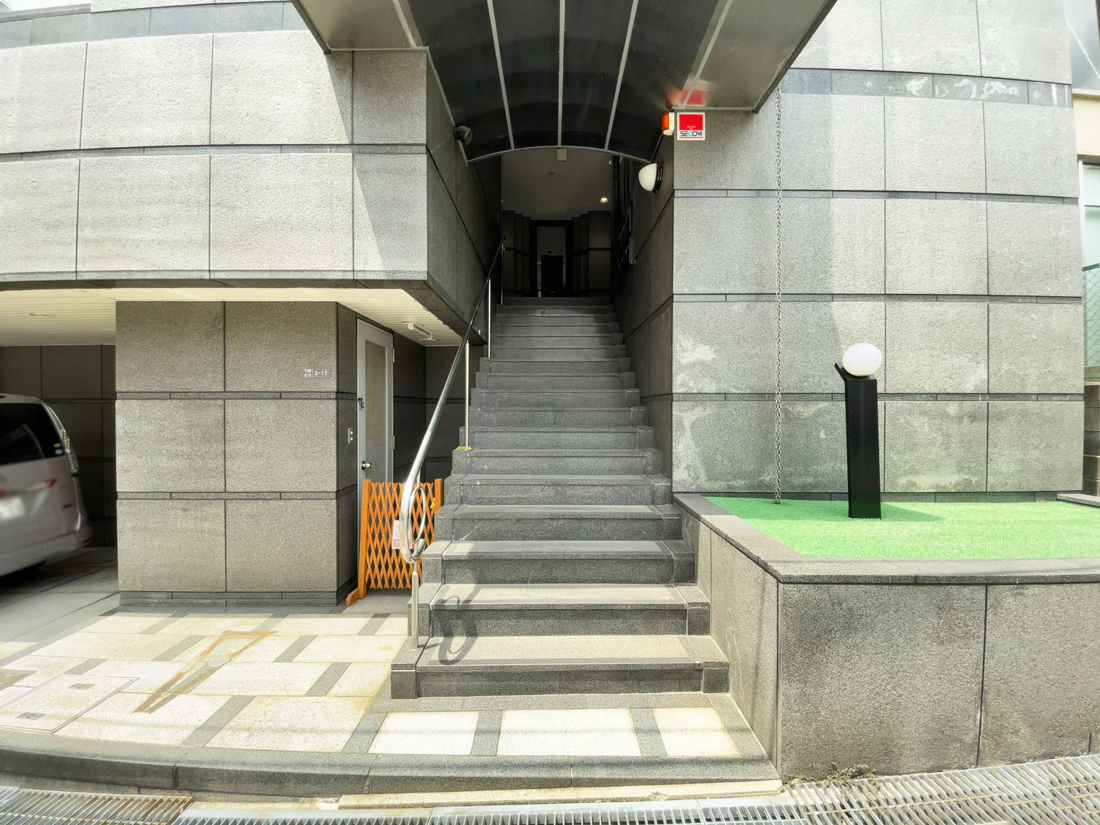 エントランスアプローチ