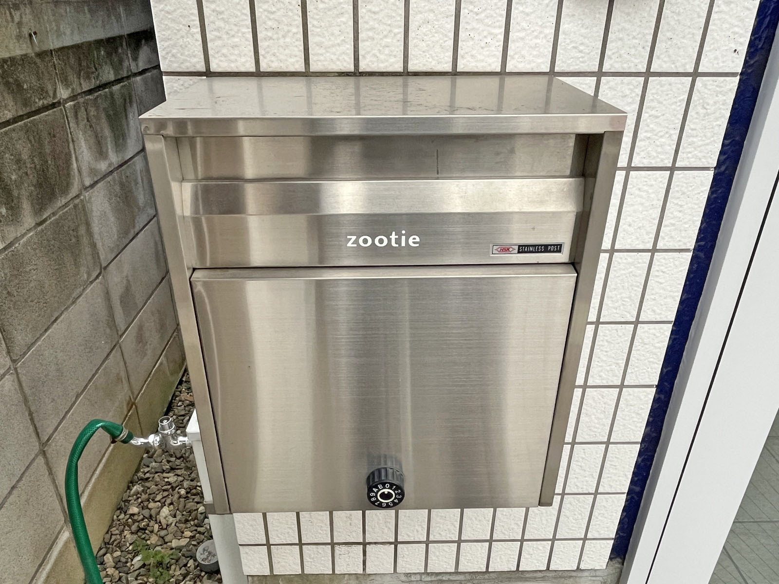ポスト