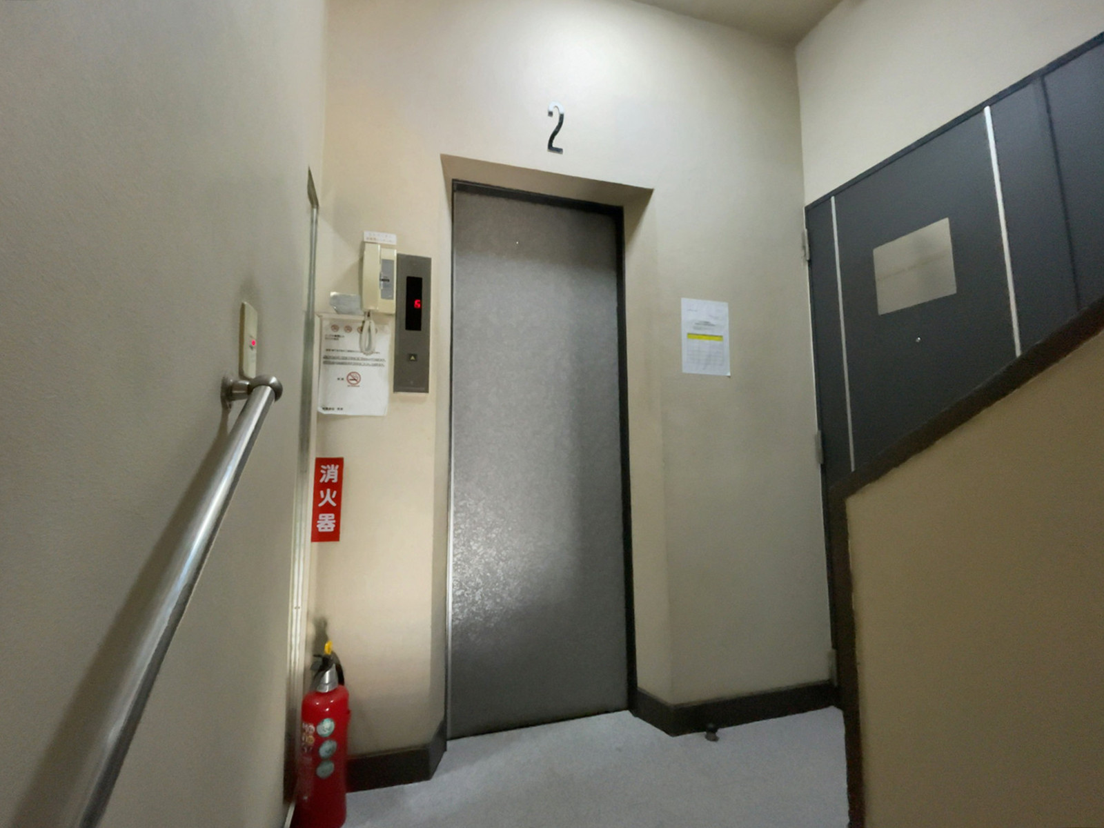 エレベーター(1基)
