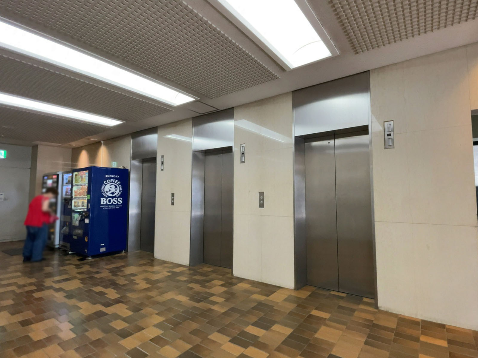 エレベーター
