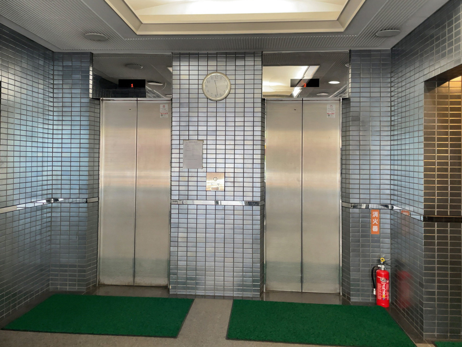 エレベーター(2基)