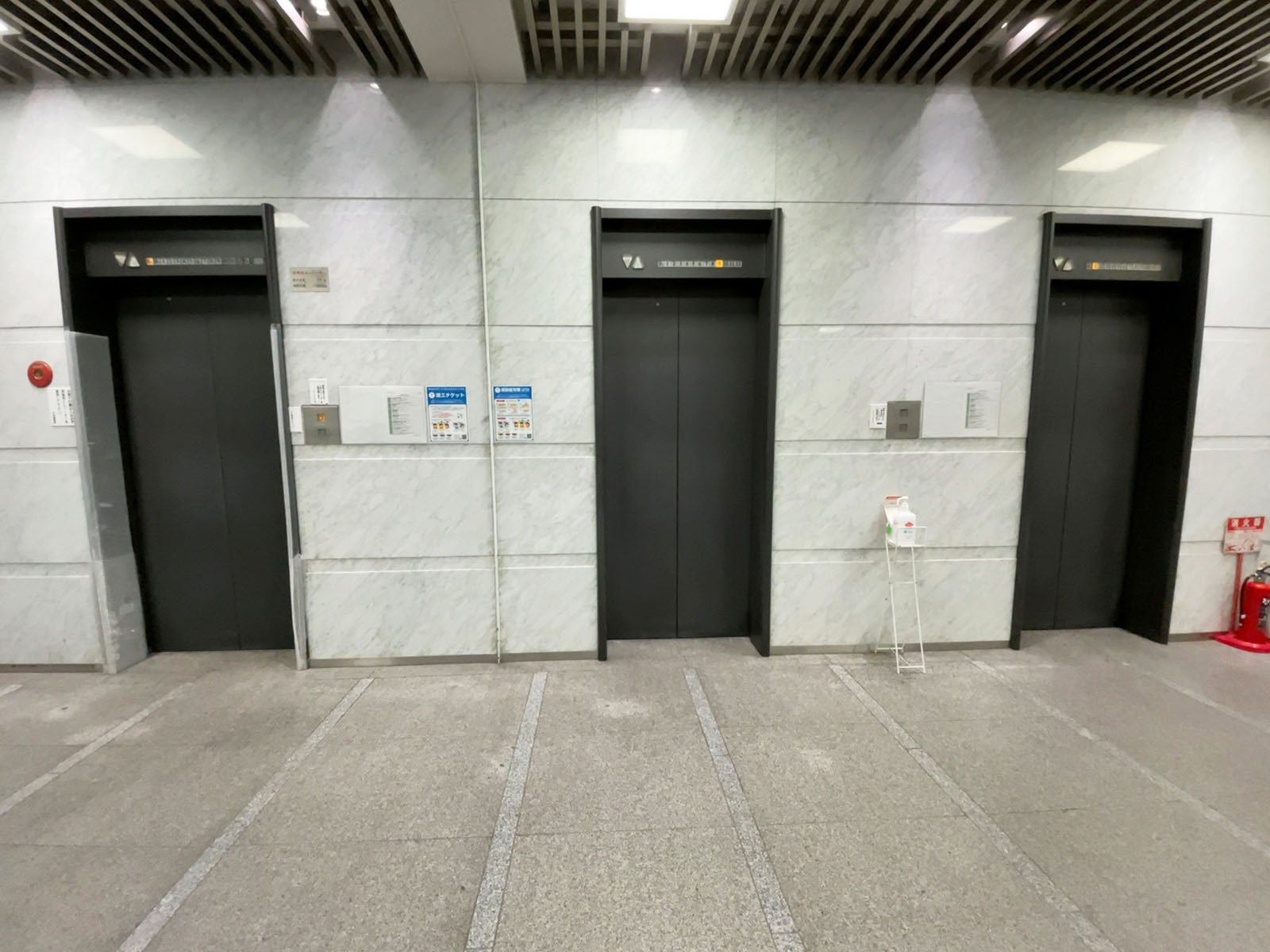 エレベーター