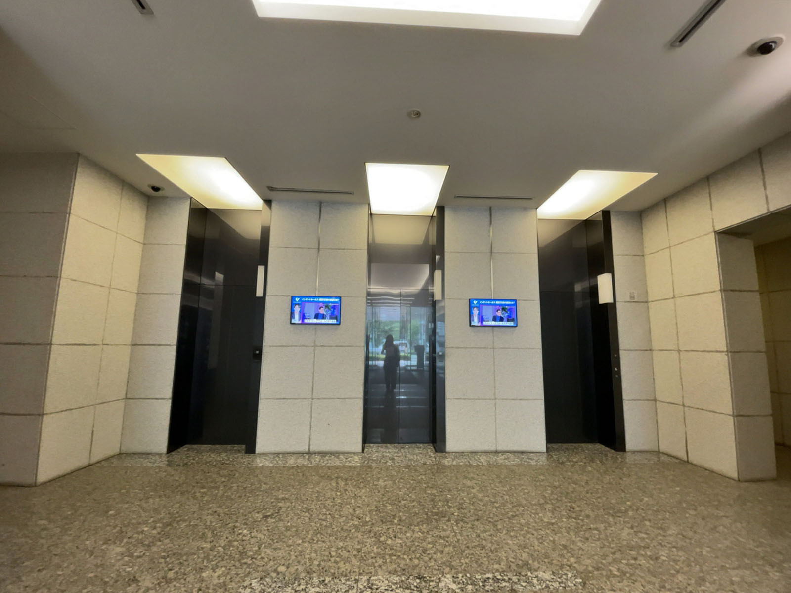 エレベーター