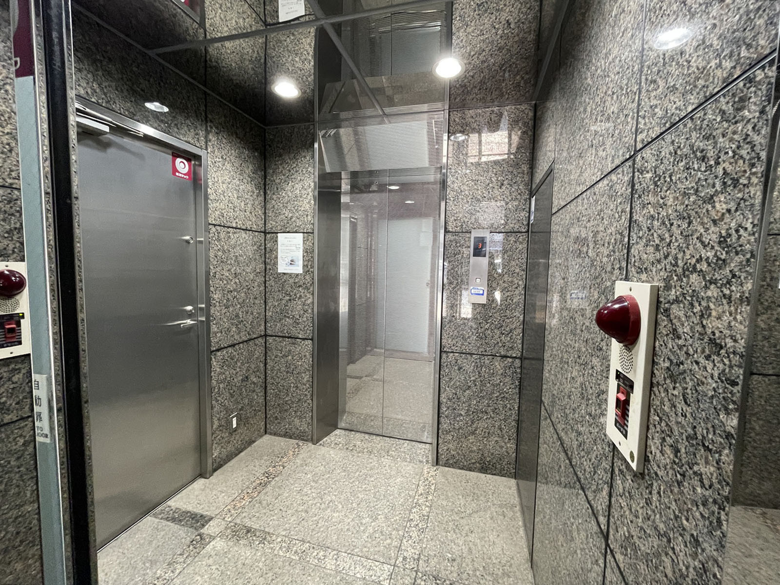 エレベーター(1基)