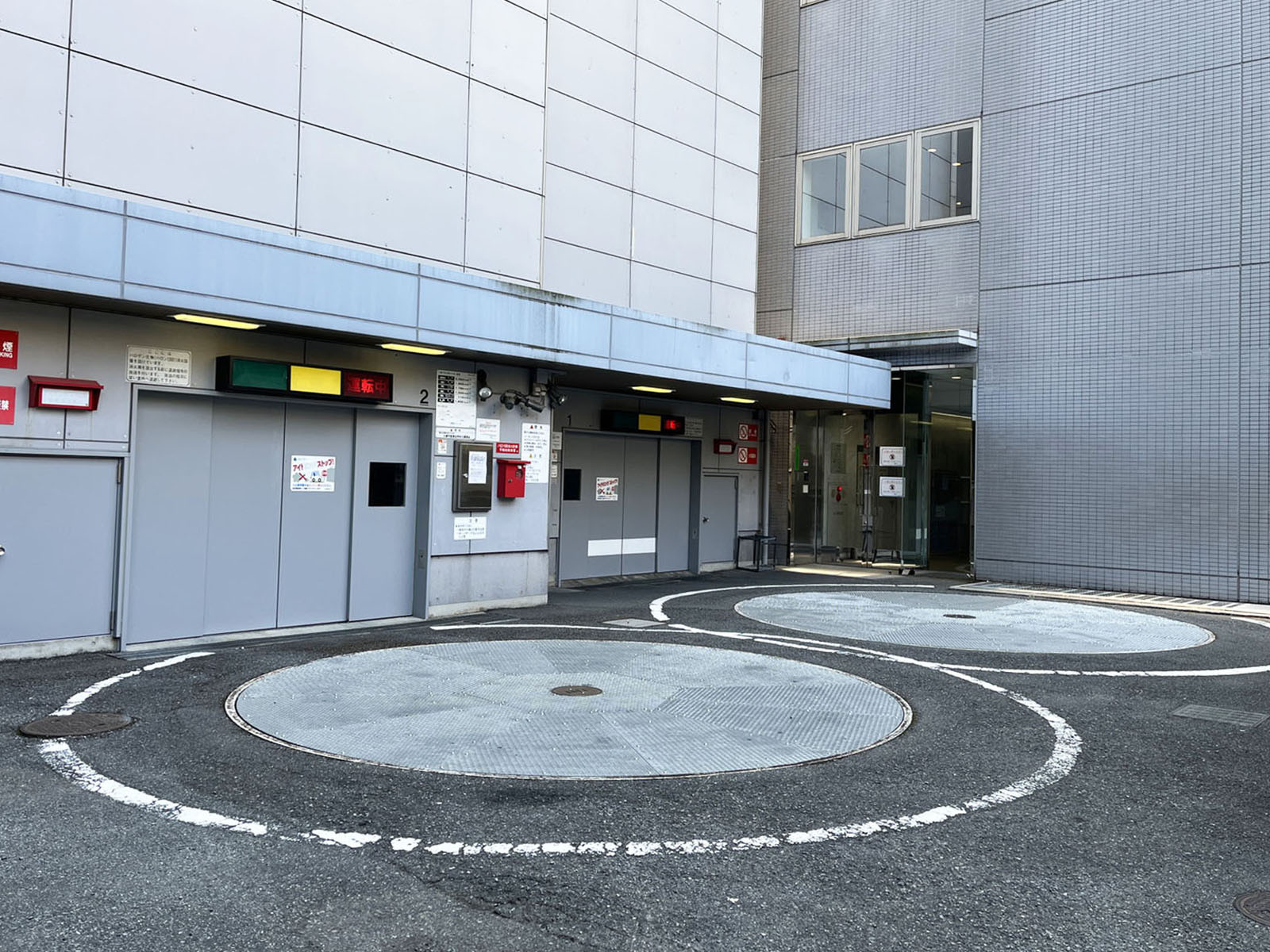 駐車場